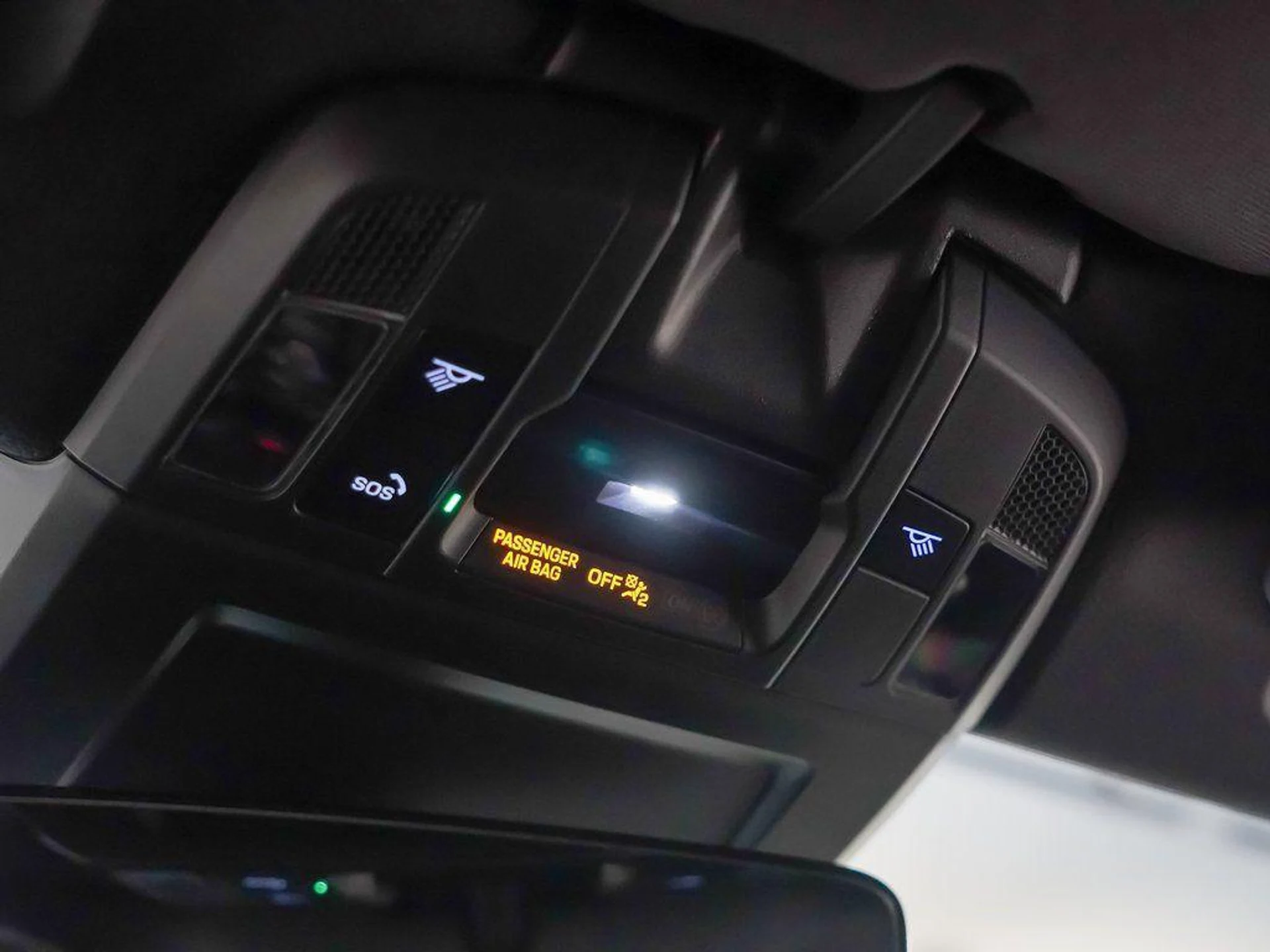 mph024_1521068245_GSD_Zg_Iu_O_2ou0dci_YR_f2_N_66_Ek_be1b81785b