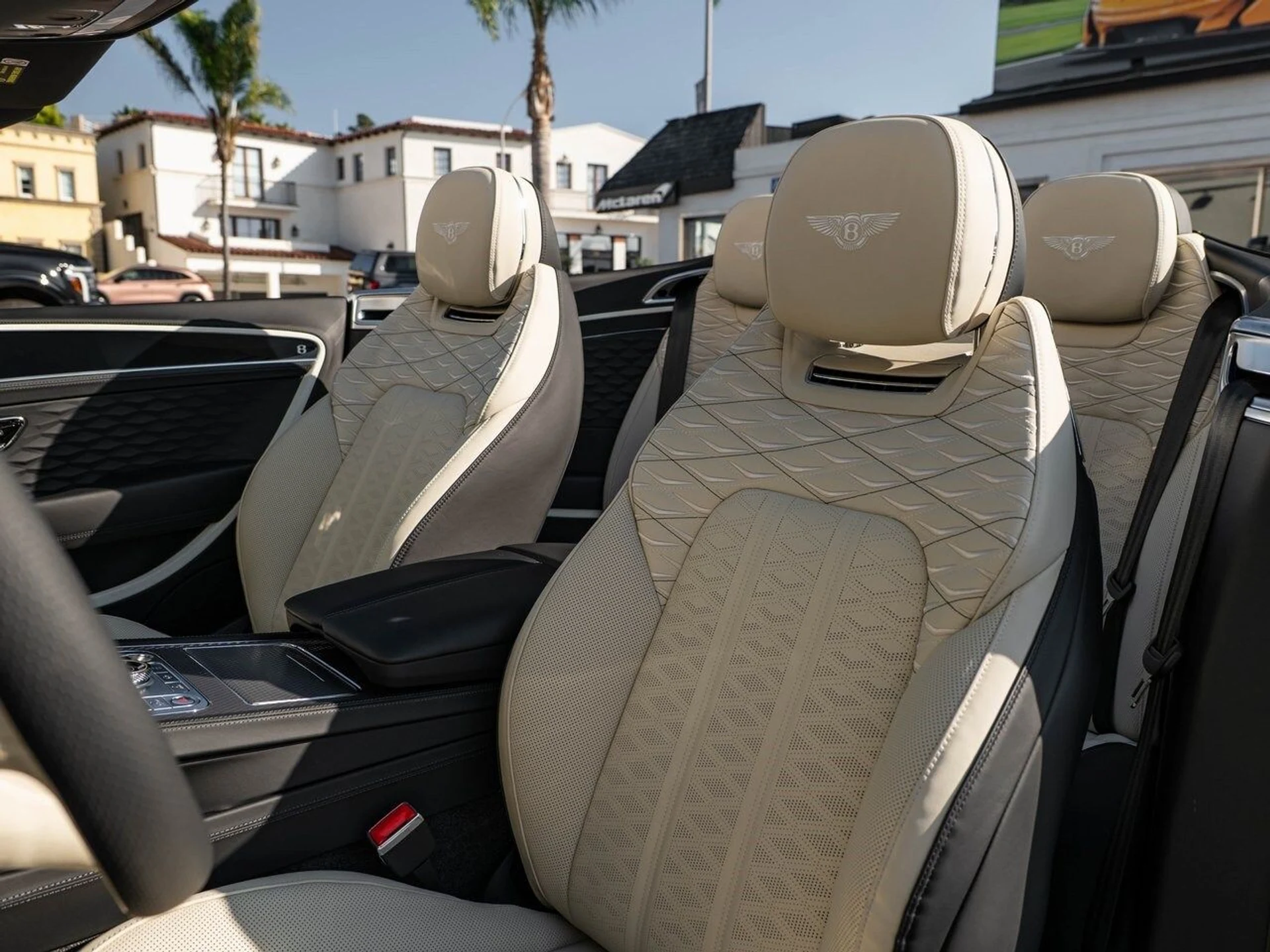 mph024_1524931738_03b4bdaaefc3027736c11761bad00fd7x_68a1d0f875