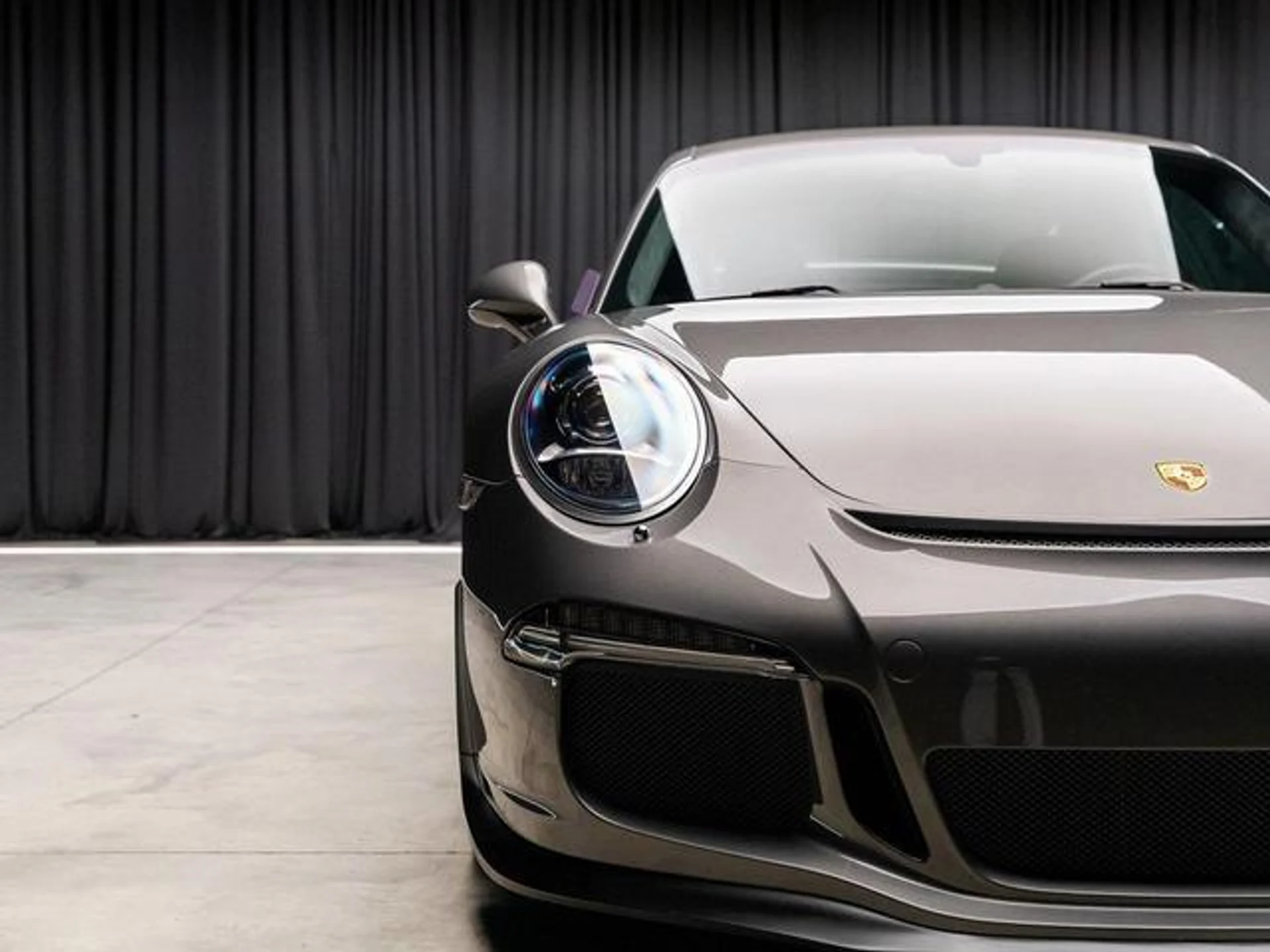 mph024_1536087698_3_X_Msc_K1_B_Vlf_R6r_Kw_Hnn_VE_Wn_QUQ_73db38d979