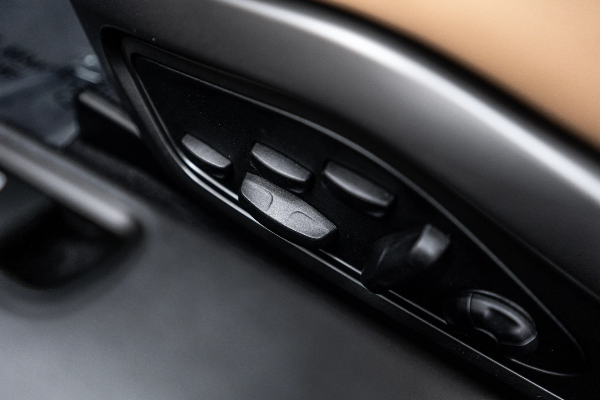 mph024_1542245253_b825e4d16ff0d129714011bb50f0787e_85c17b2633