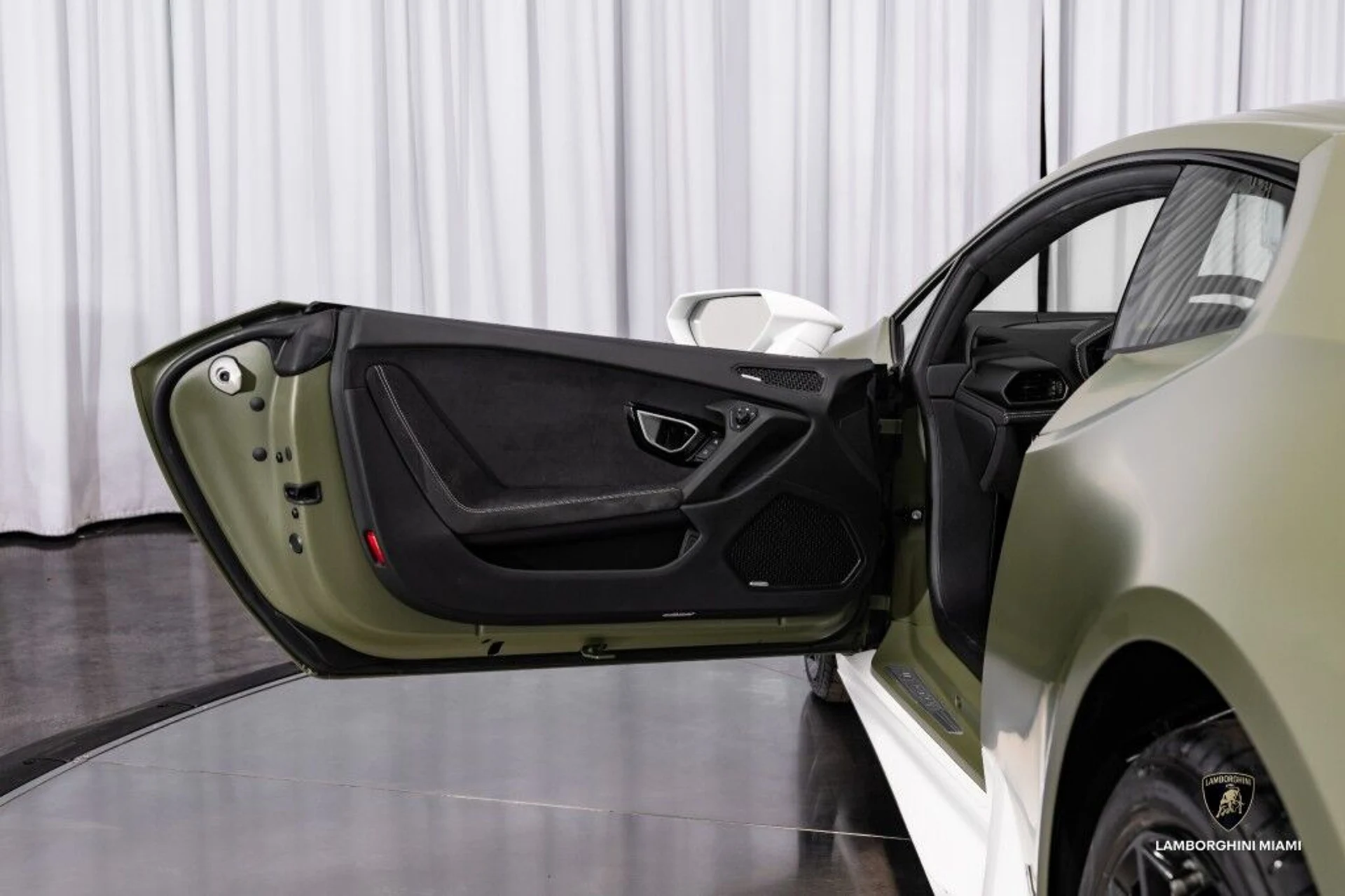 mph024_1546888577_2f2126ff368283c72e5ff355e033d38d_6064405752