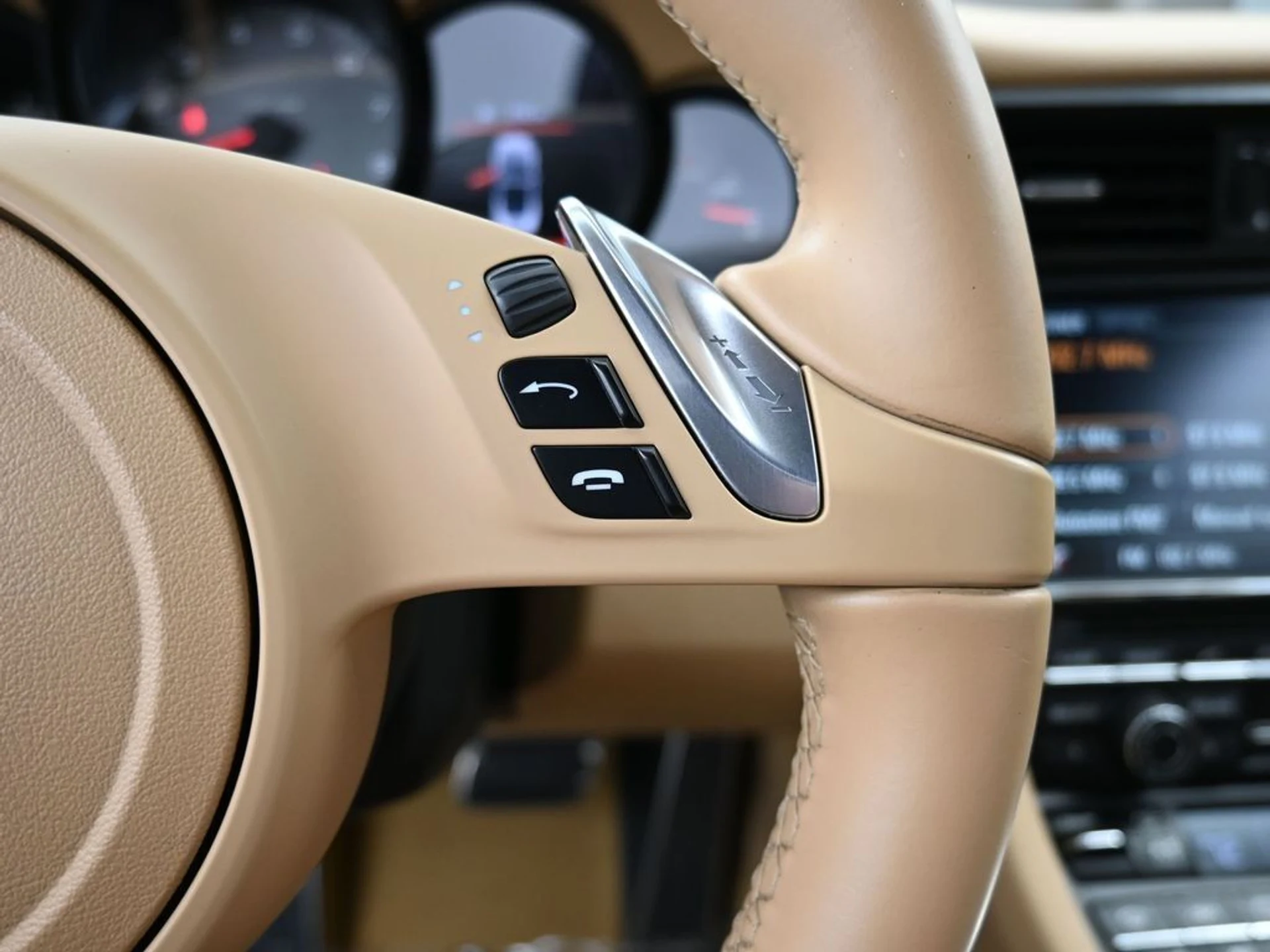 mph024_1551271478_e12d2442e6a036a5b8d4639a31590b7f_fc3035b5b7