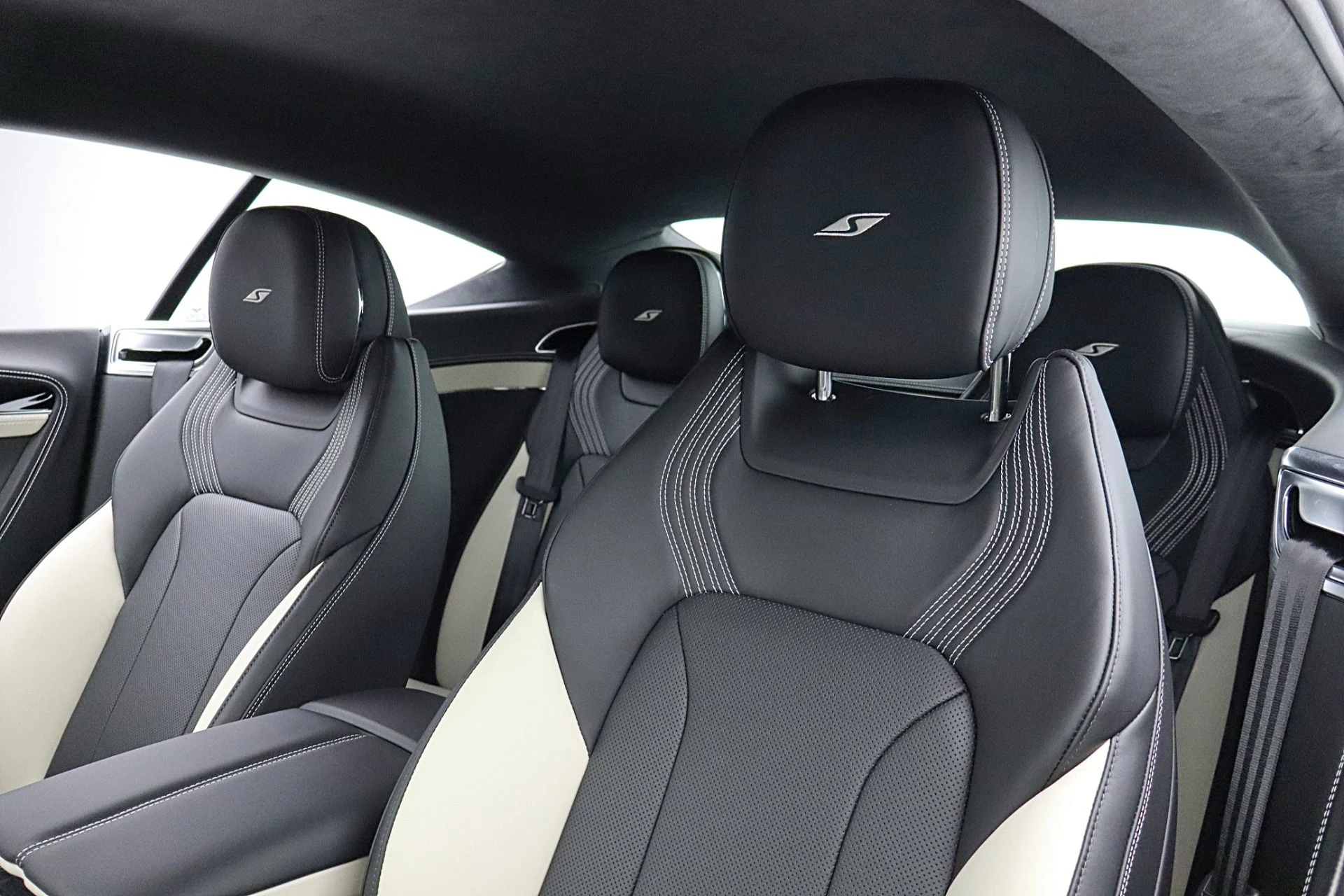 mph024_1552128206_New_2026_Bentley_Continental_GT_S_c06a23c6f6