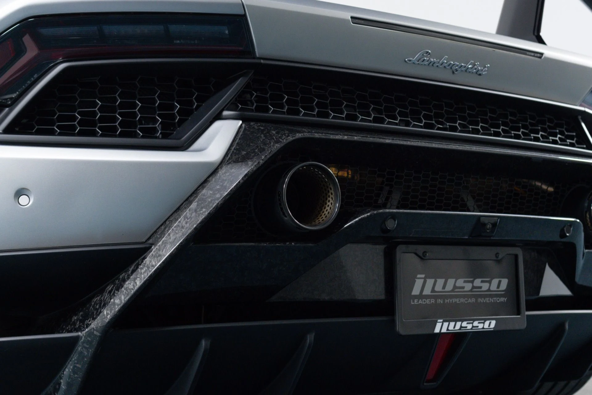 mph024_1556348073_Used_2018_Lamborghini_Huracan_Performante_Spyder_1781732323_da10f63663
