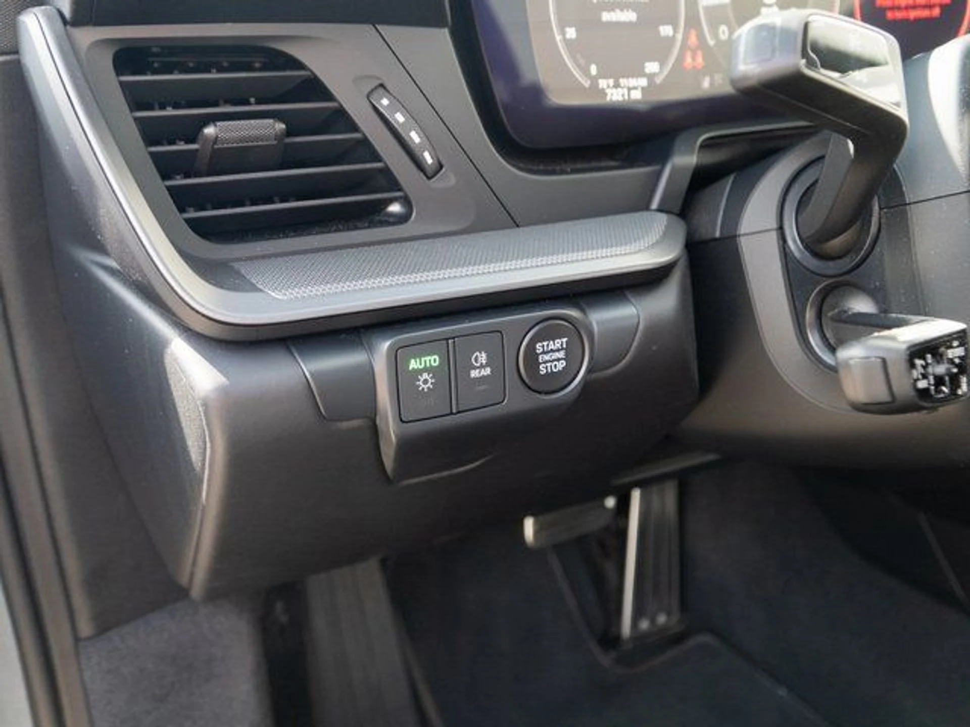 mph024_1557432506_5c9f52da92f53a6f75b4d52493e240cc_5c7c92f99c