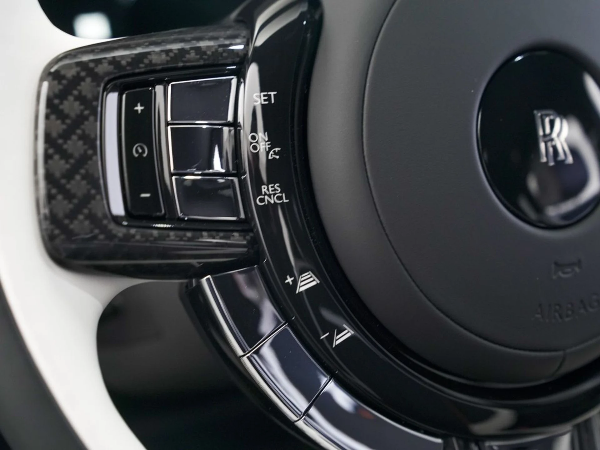 mph024_155984348_16ovrh4sj1bp2zkspu00bty6c456_618e5e4d12