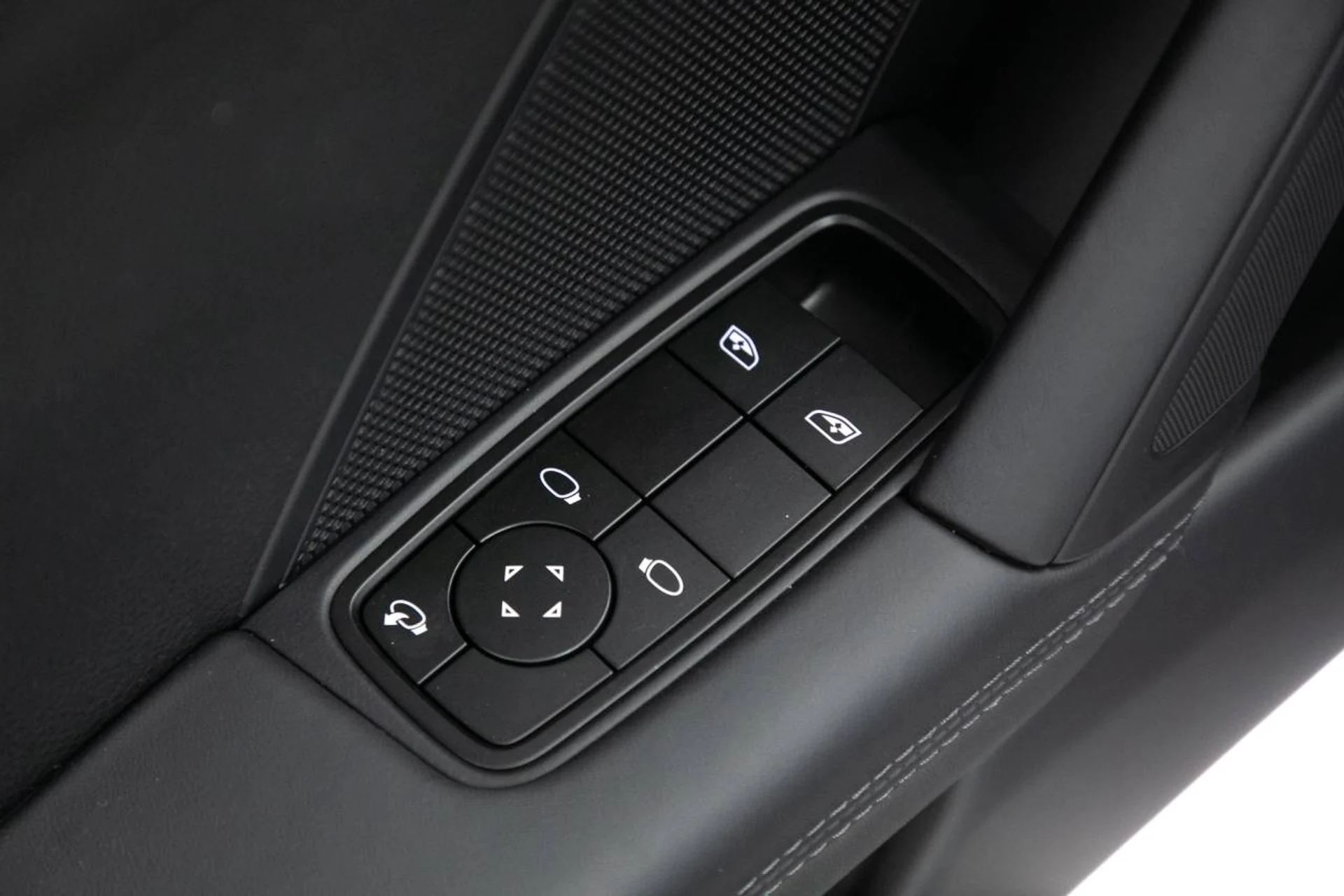 mph024_1567260213_2f4443d37a30074ba16568a8dfee5c46x_c1205b038f