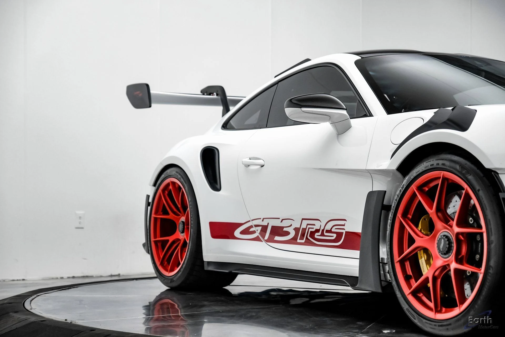 mph024_1570342417_19a9b2a8eafdd98371eb13b3719003ebx_34f29b77c9