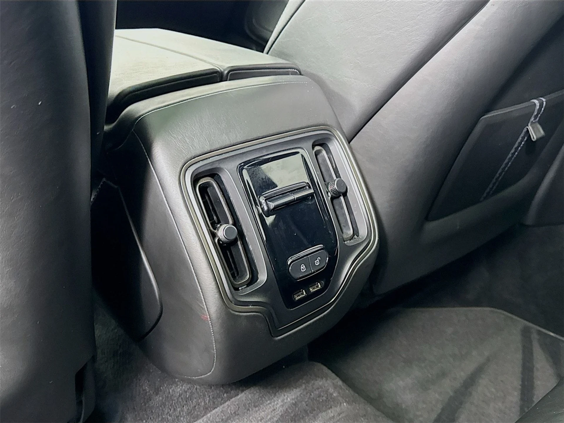 mph024_1571490321_80fc0733356358fffa80e26aa7c7a2d5x_33eafb950c