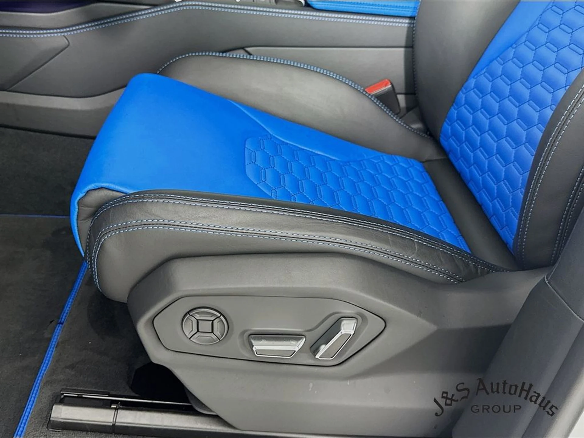 mph024_157233882_wgfmy8mbq9qq0ykwbtpi14rppjg5_e986ee823d