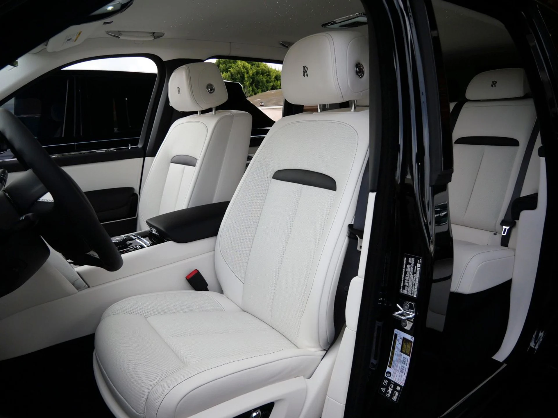 mph024_158277554_e2d4cd7ba3606767a361cc83c307efefx_9f7035b6b1