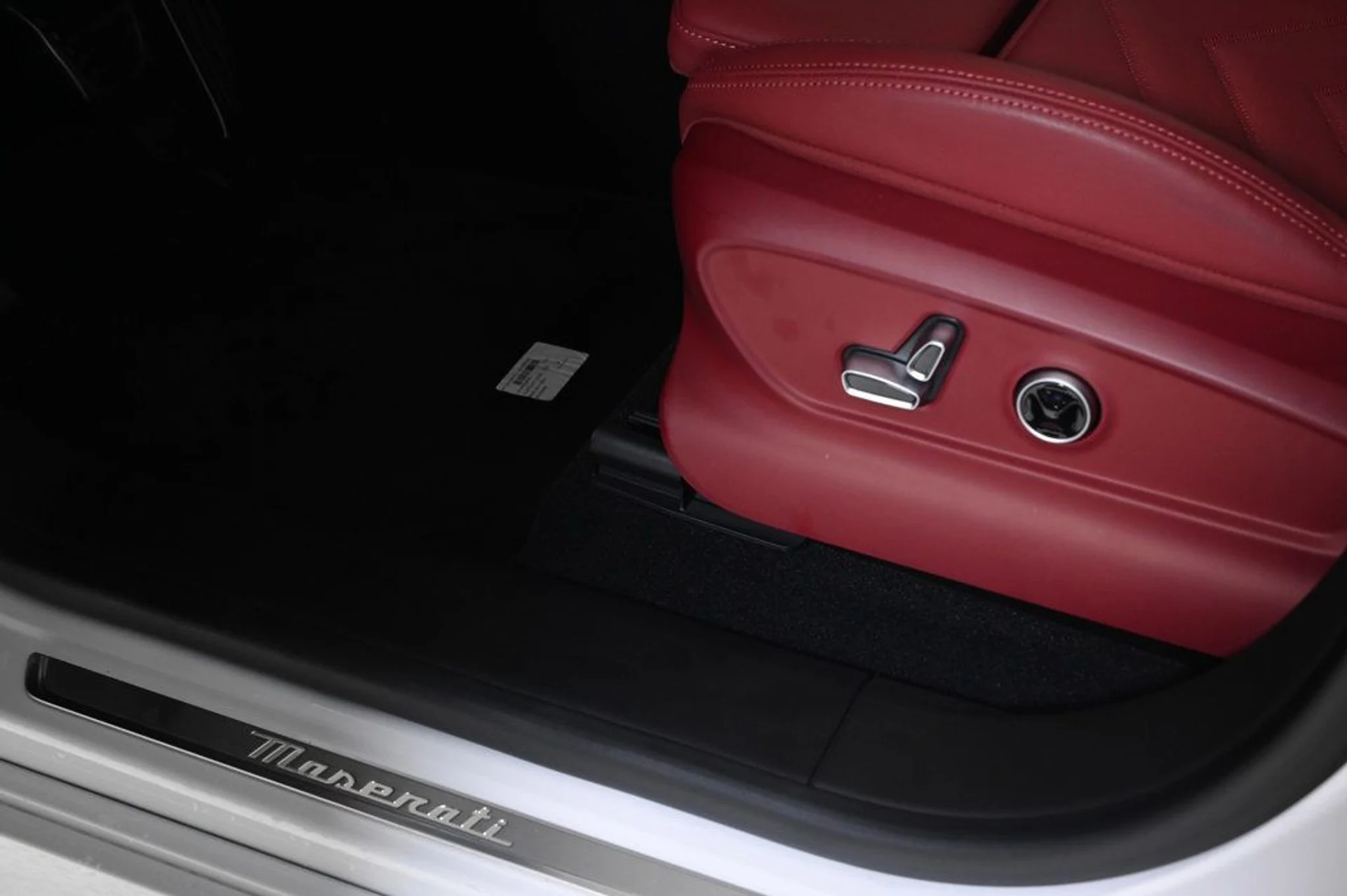 mph024_1587436233_new_2026_maserati_grecale_modena_11350_22970919_24_1024_a6b89e9f77