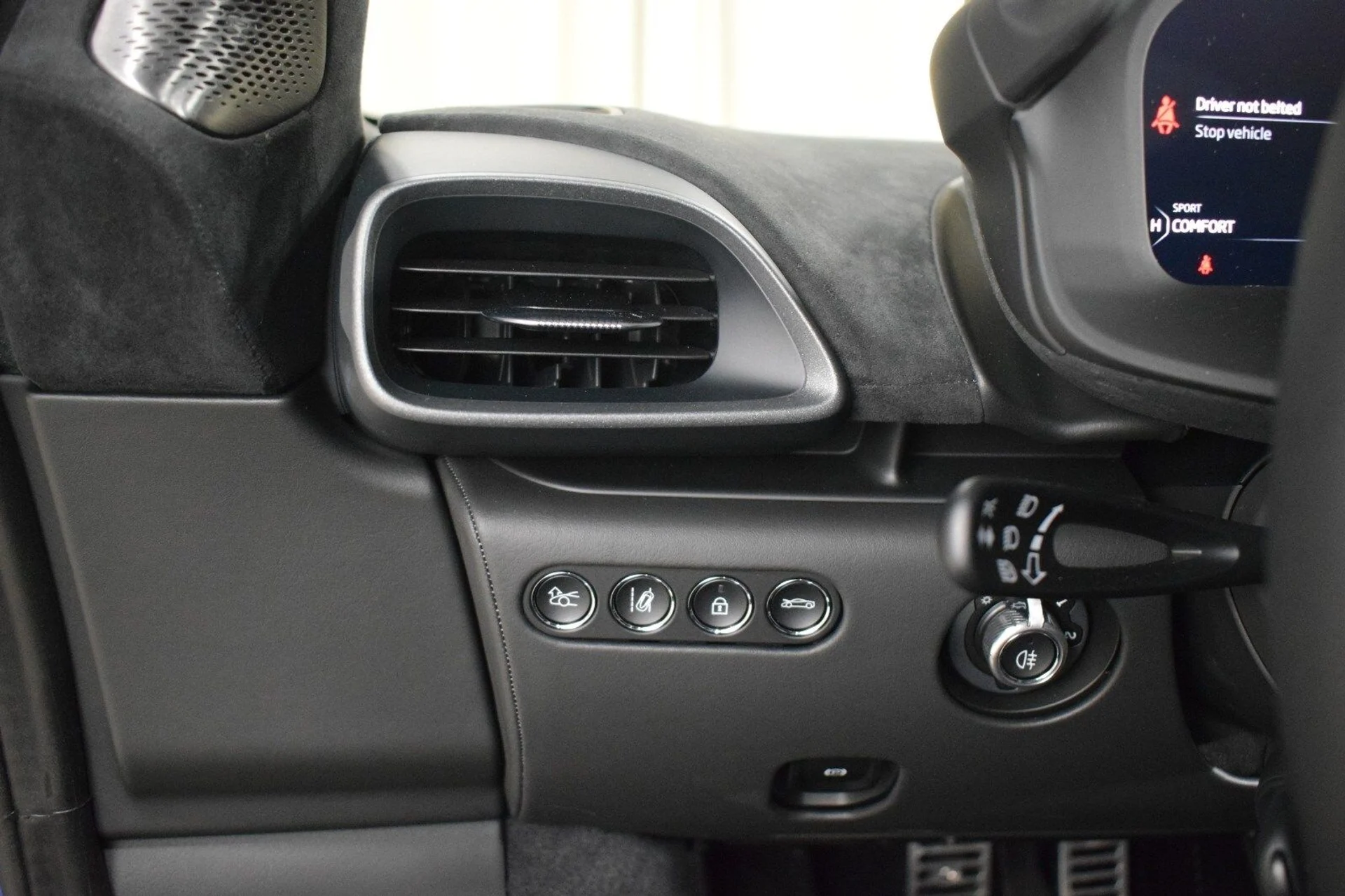 mph024_160147371_5b2d7c32b7c3c1a68305db31117a2cb4x_52eccabcdf