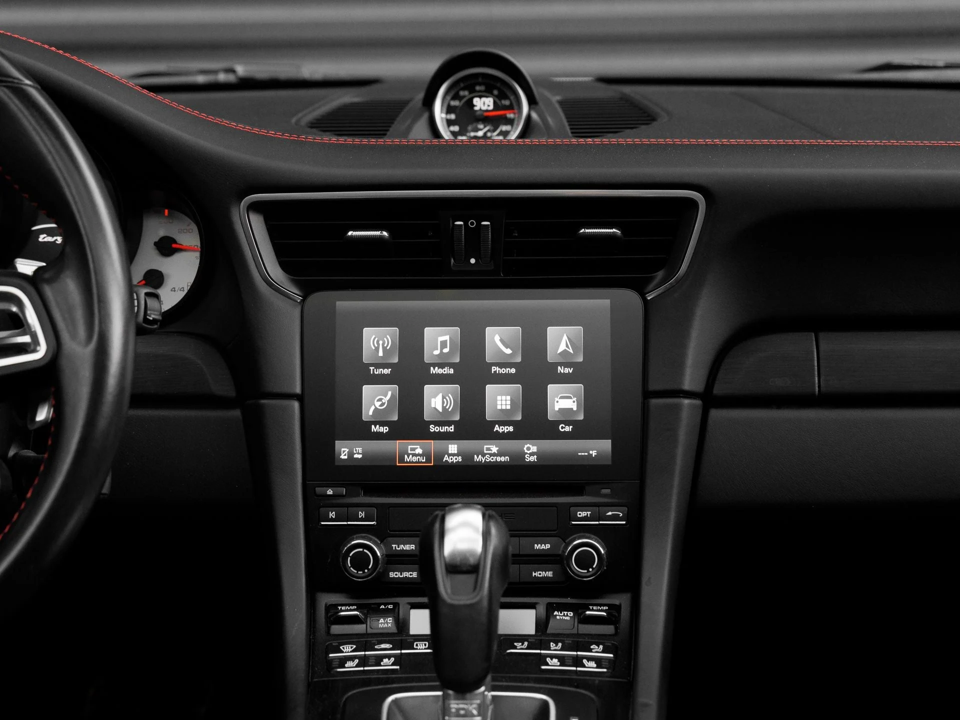 mph024_160330716_25_c79c40ea70