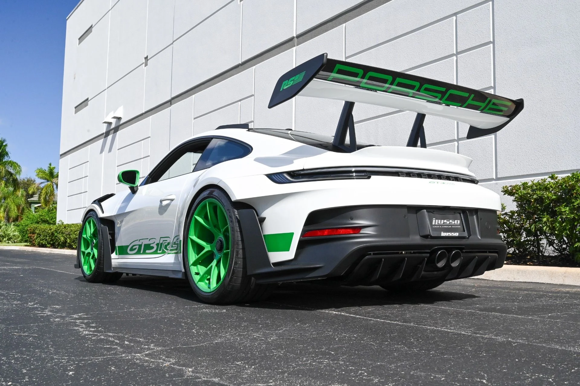 mph024_160385286_Used_2024_Porsche_911_GT_3_RS_1730405856_120137d787