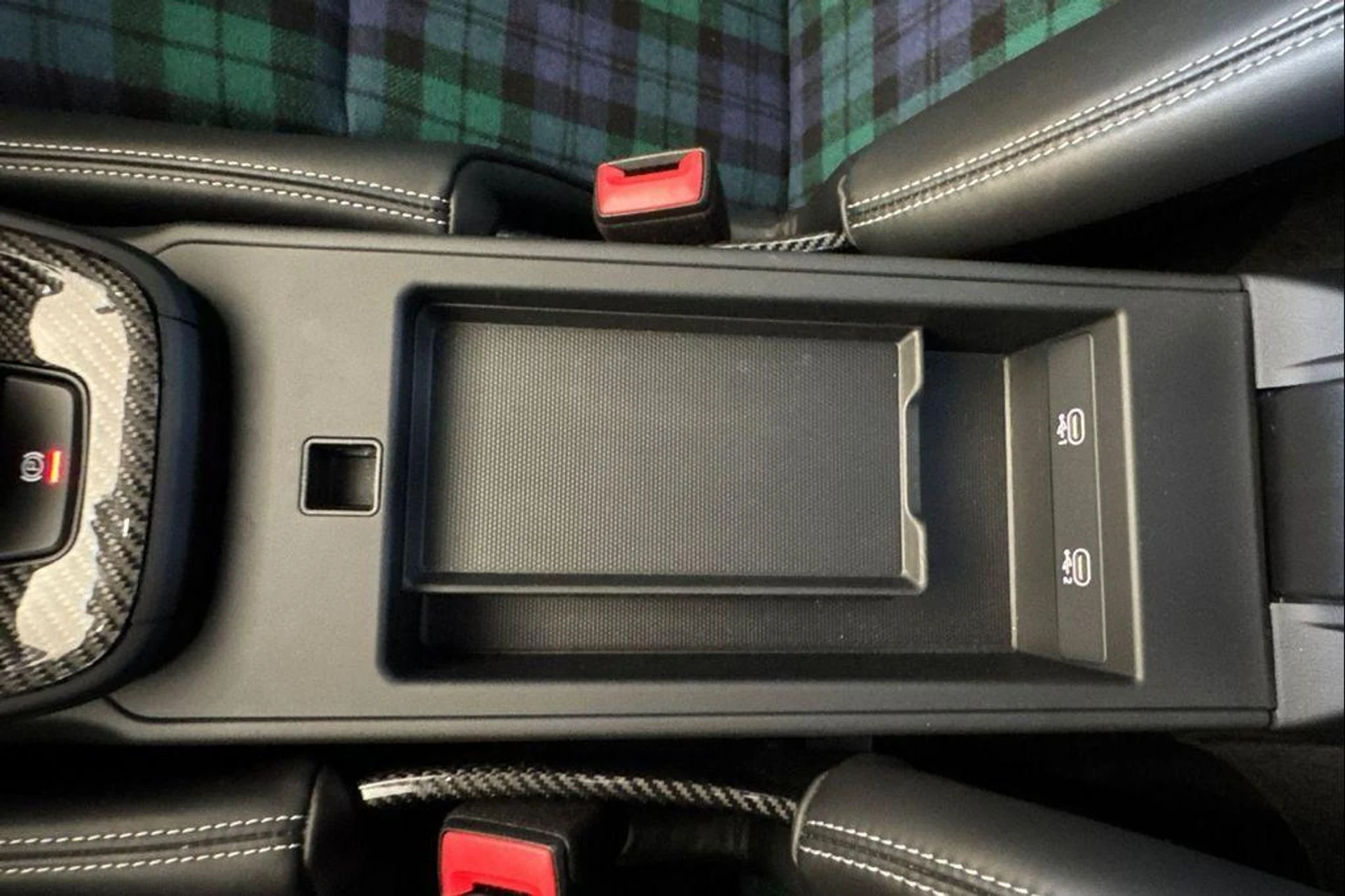 mph024_1604738500_v_W_Ef_Hkp_IM_i5a_Uh_Ftf5_O_Yl_K_Ojs_176e30ede7