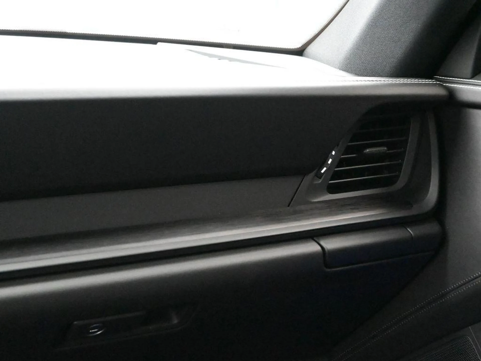 mph024_1606676551_FIO_Mf_Z_Wjnk3_Ay8_Aw0hm0_3q_Q_Lq_Q_25e2a49ff5