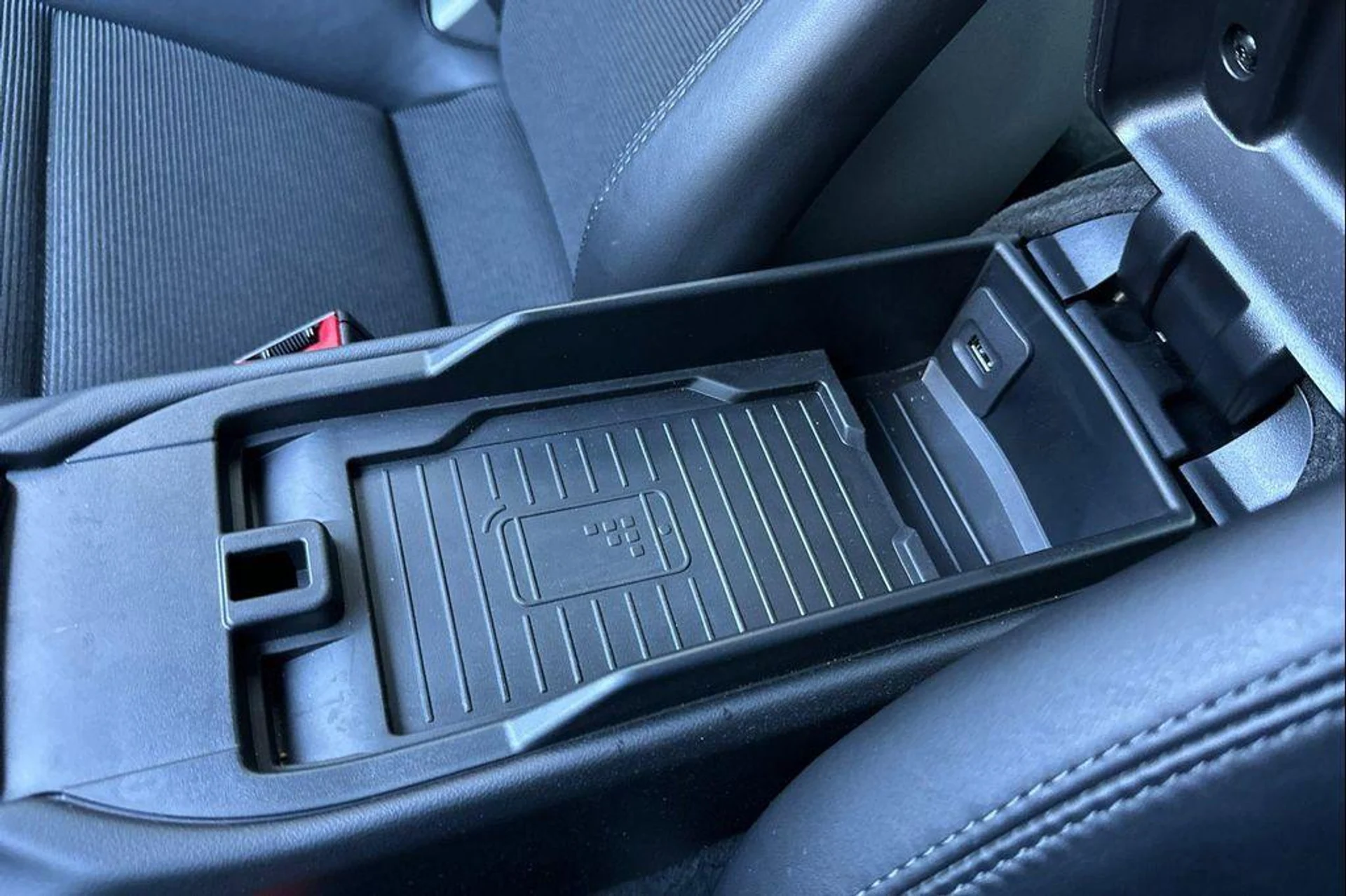 mph024_1612091282_ZT_Wlg_EY_5g_UF_57p_Yks_re_Yq6o3w_6b34996579