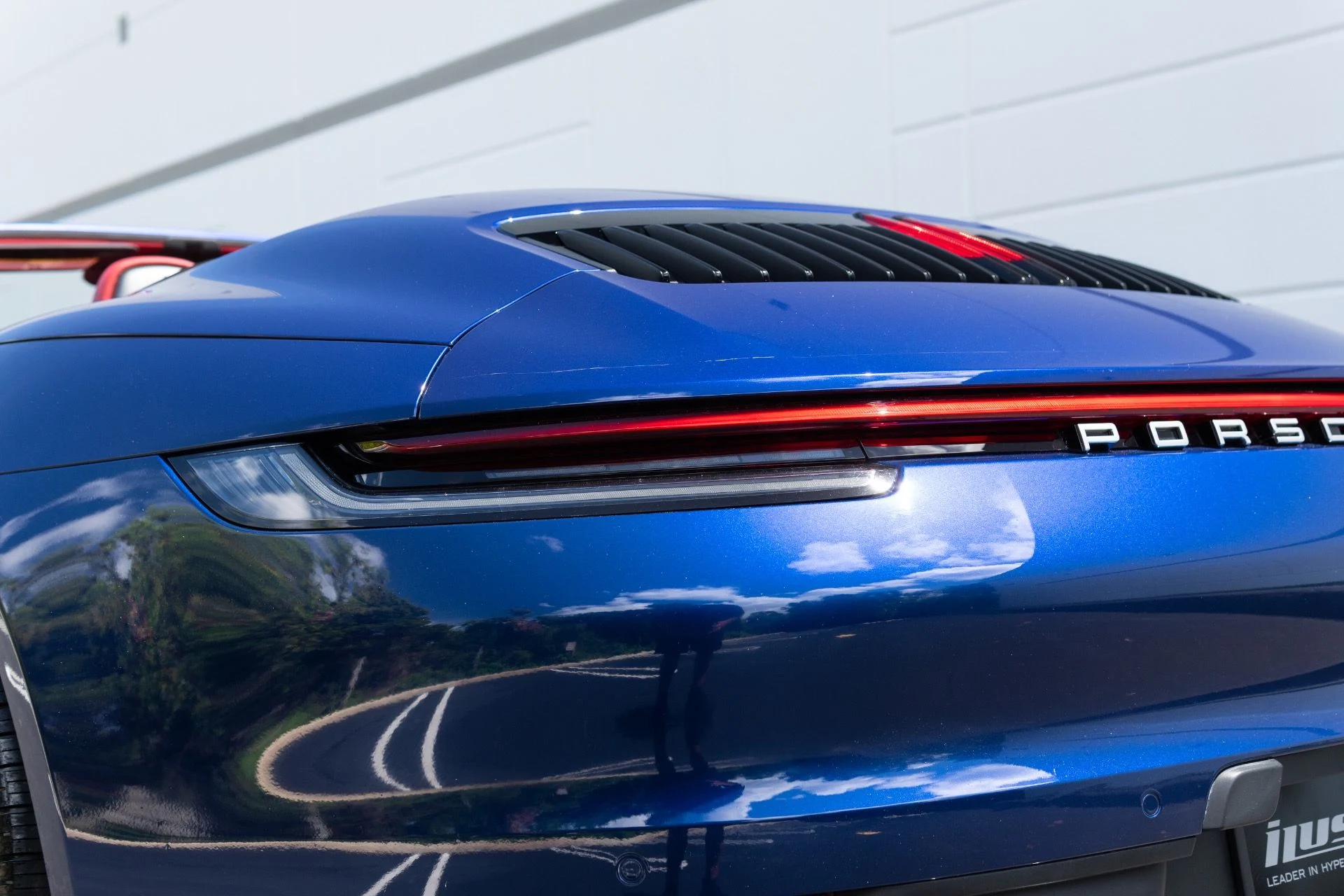 mph024_161217866_Used_2021_Porsche_911_Carrera_1775497213_55fef2c9af