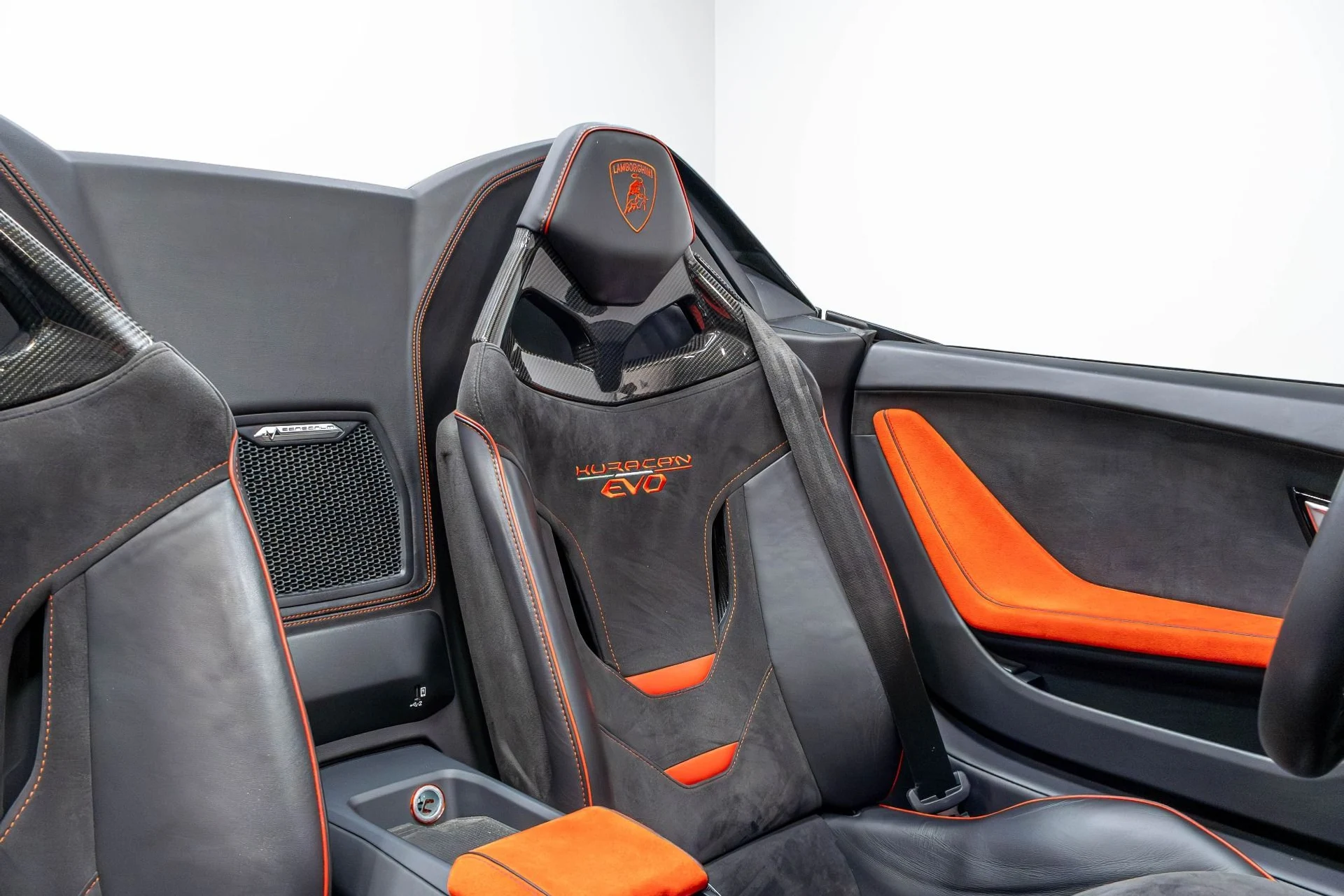 mph024_1619731850_Used_2021_Lamborghini_Huracan_EVO_EVO_Spyder_1780949077_65e8cd7fca