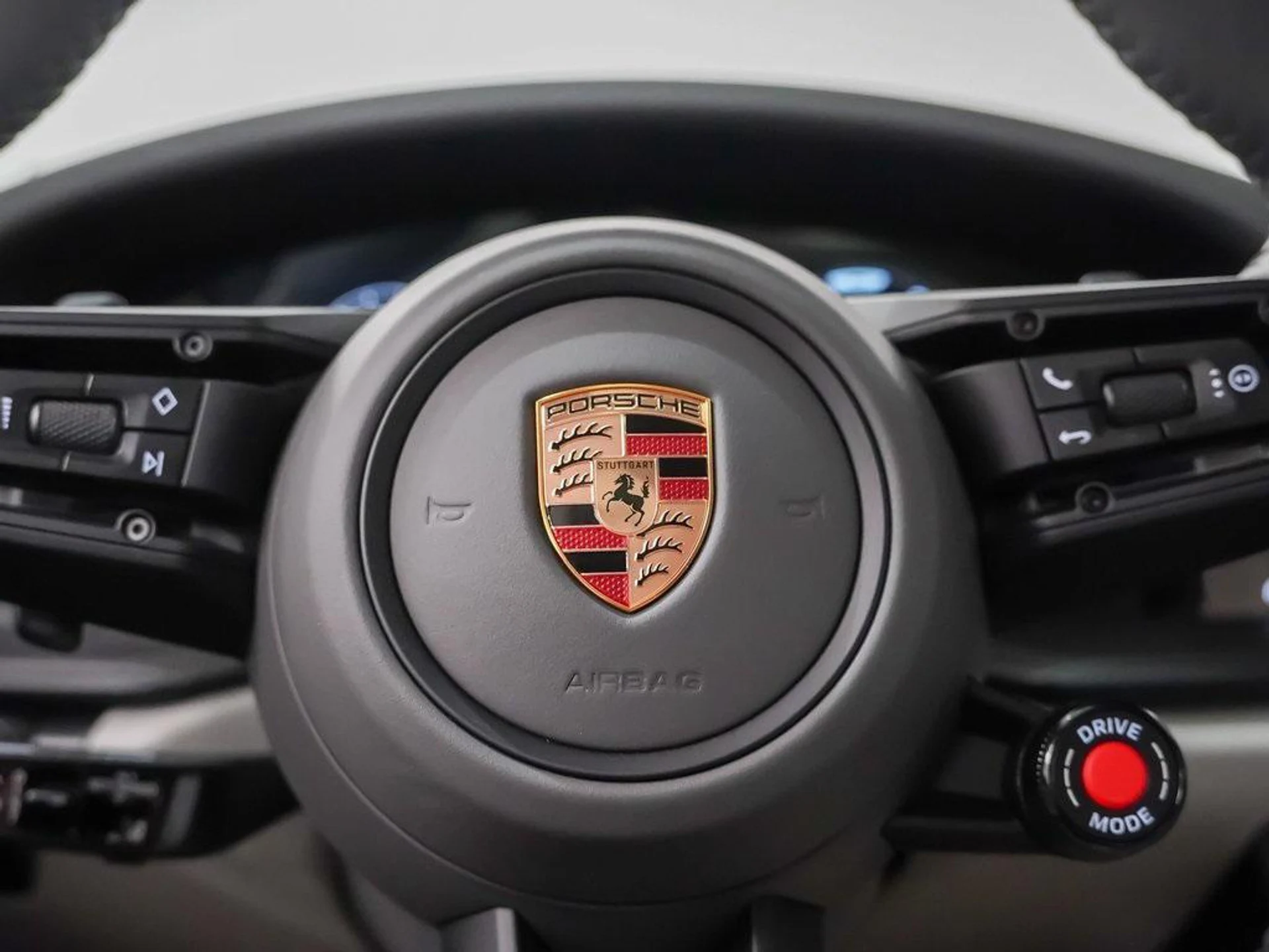 mph024_1623710163_Ui29_M9nb_L5q_V_Q8_Q3_Gx_Of_UJ_4y6_A_35c0f6bb81