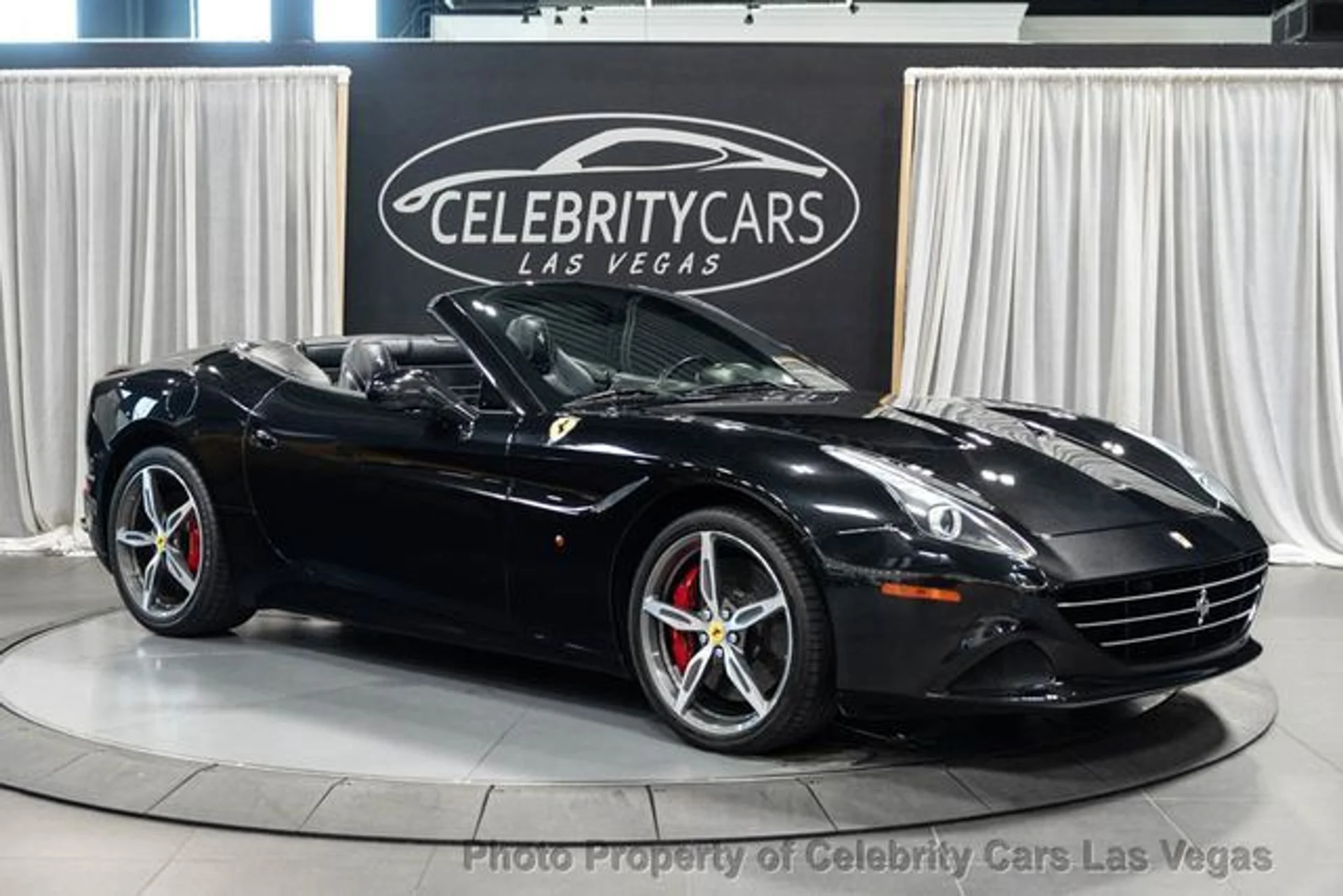 mph024_1627800139_used_2017_ferrari_california_t_convertible_9707_23074635_29_640_cf6e03e0b9
