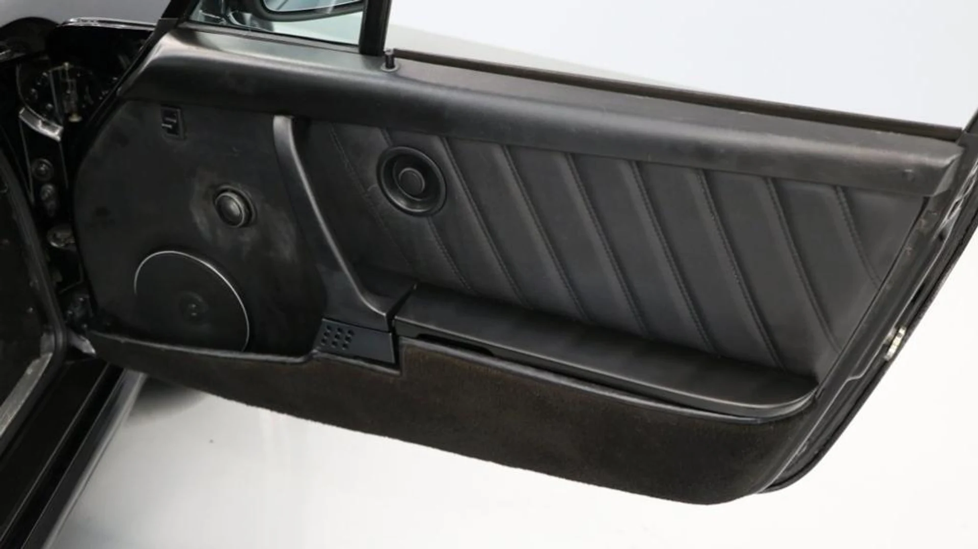 mph024_1630228366_9h3a_DV_Uz2l_Ox_I_Iw_YT_Xi0i764_Di_Q_da1a218f0e