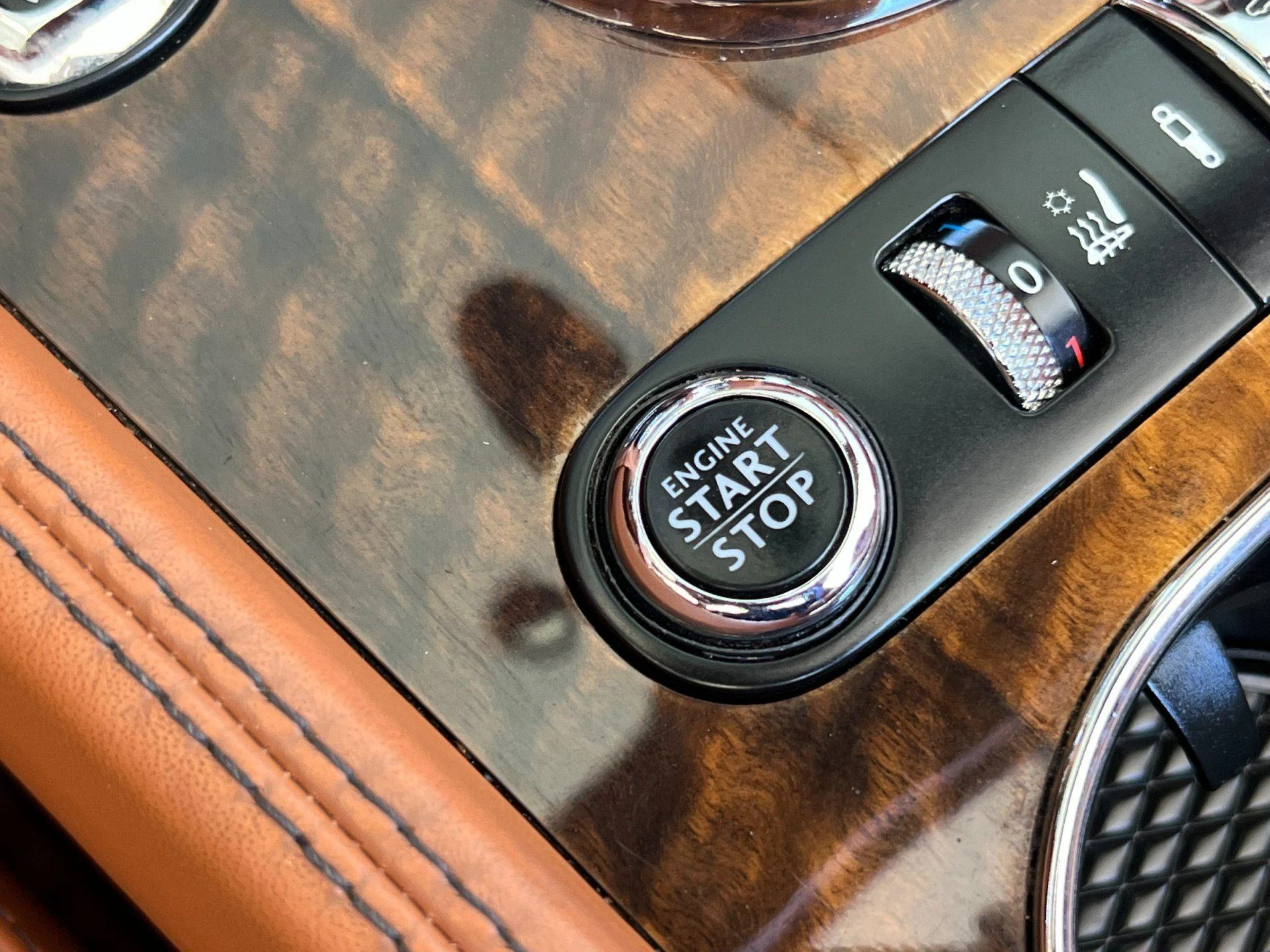 mph024_163075220_Used_2013_Bentley_Continental_GTC_GT_V8_Convertible_1781081276_80380ecc72
