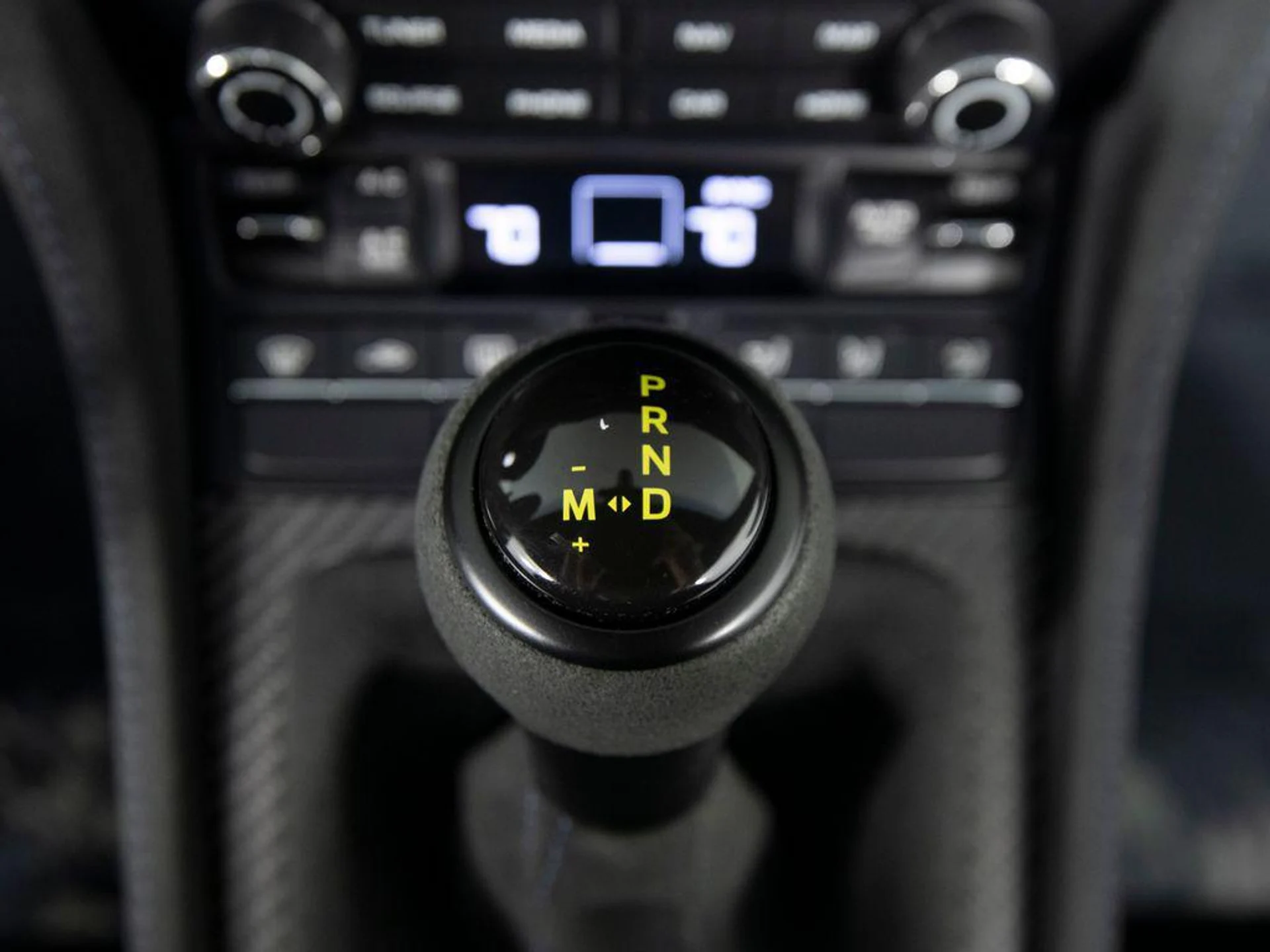 mph024_164121578_Z_Clo_P4kvrgkl_Xl_P_Bp9_D9kt85_Wh_Q_28e3250da6