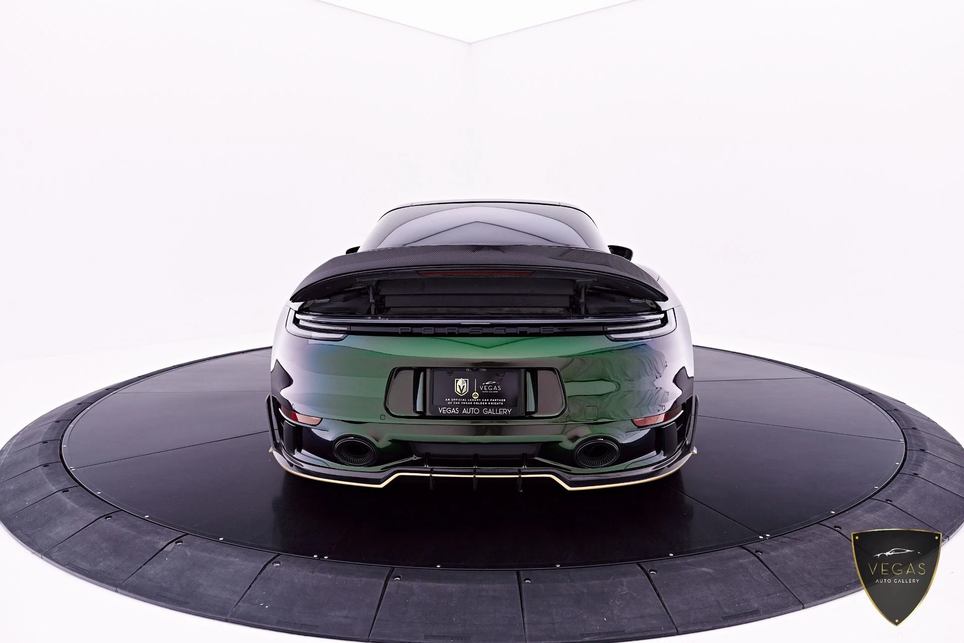 mph024_1644414274_Used_2023_Porsche_911_Targa_4_GTS_1782343363_2a2929c677
