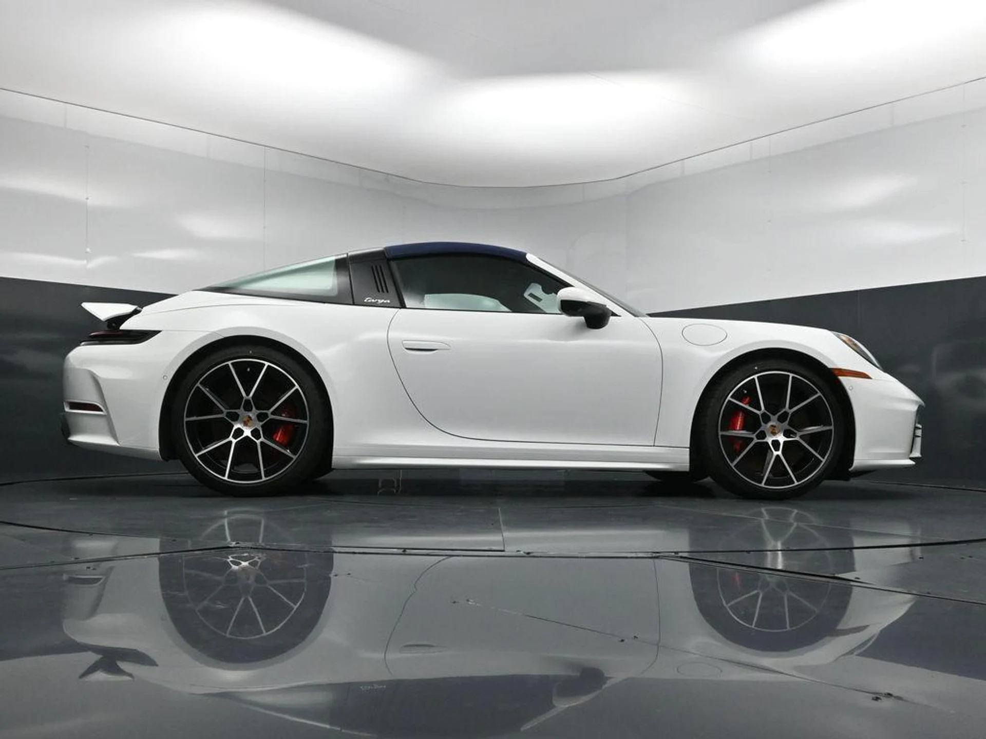 mph024_1648454960_8lm5i_I_Glkb_TY_g_M7_IGXE_pa_Q_Oxg_1089f7f74e