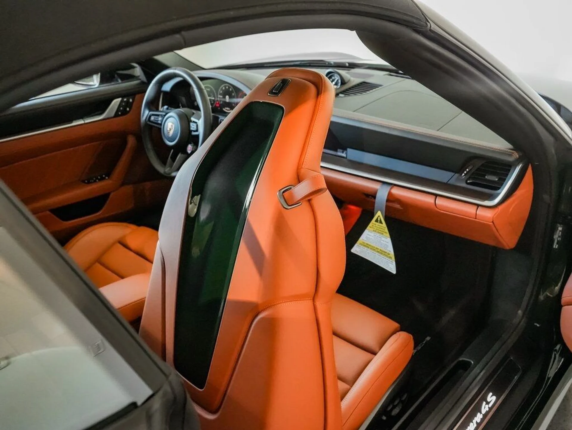 mph024_1654615344_349fefcf58e5167a3895a6f9e233fca7_f87d435ac0