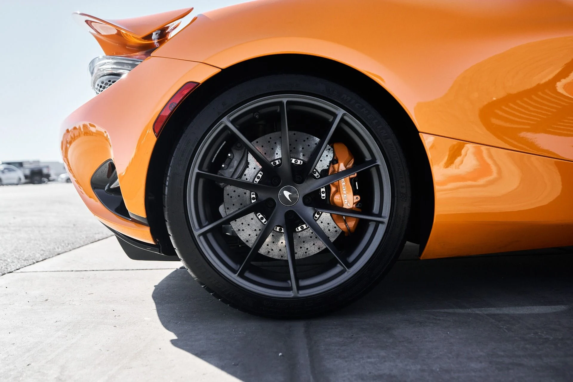 mph024_165604833_Used_2024_Mc_Laren_750_S_Spider_1761608904_bbb9b8176b