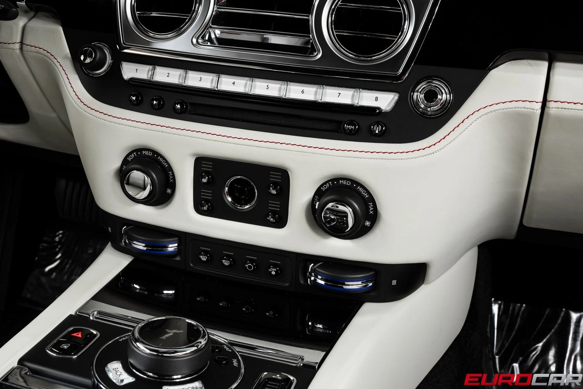 mph024_166249462_image_25_3b14c9f81f