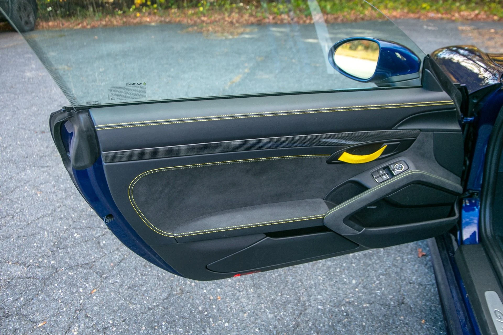 mph024_1667514642_Used_2022_Porsche_718_Cayman_GT_4_1761070750_fdeb8c92ee