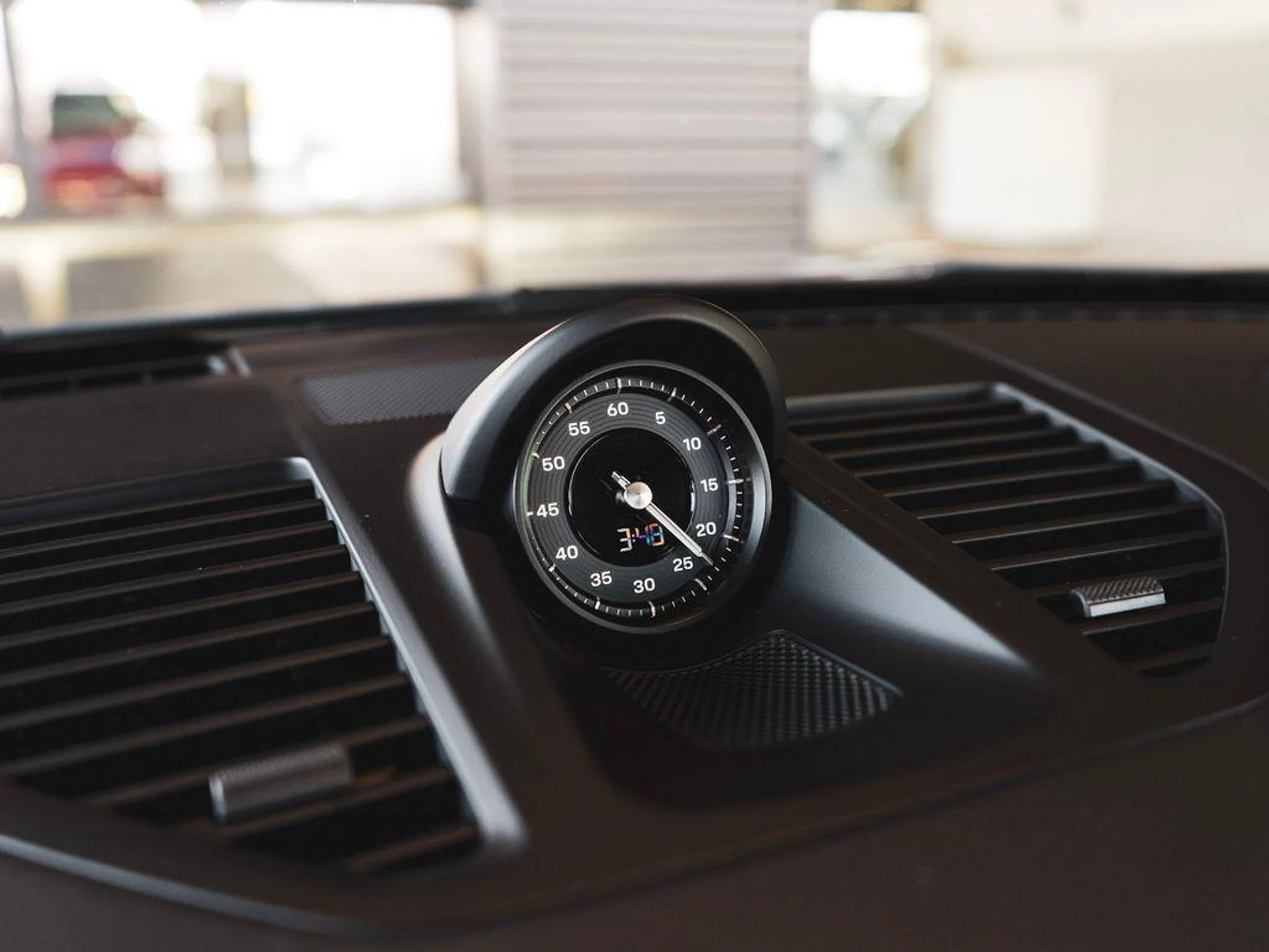 mph024_1690905659_74p_SIMI_Jocn3_E_Wj_Fxj_y6_x5_U_6fcf59f34a