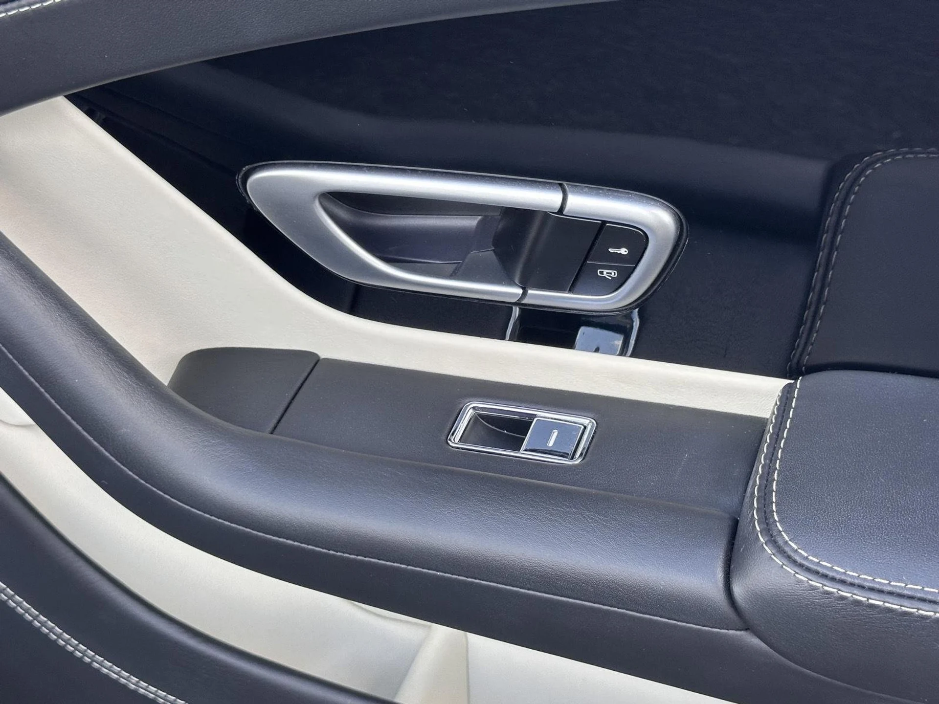 mph024_1692141723_ffb72adfdd324fa2a467eabe4e2bb35b_416db6e5a4