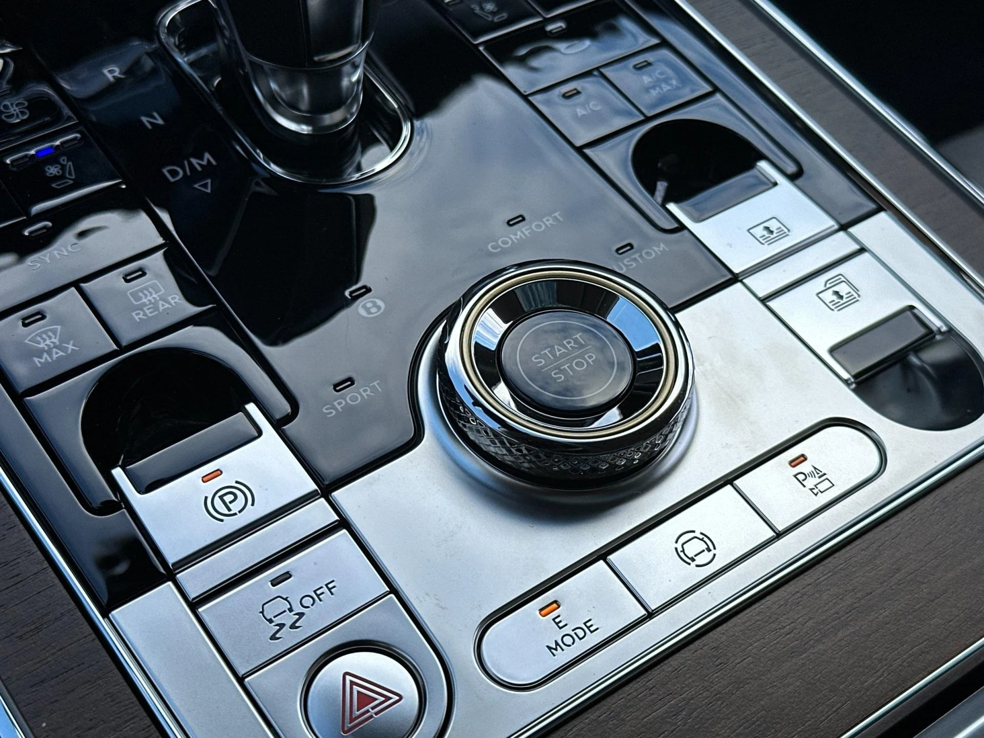 mph024_1693930685_New_2026_Bentley_Flying_Spur_1760604629_b465125b27