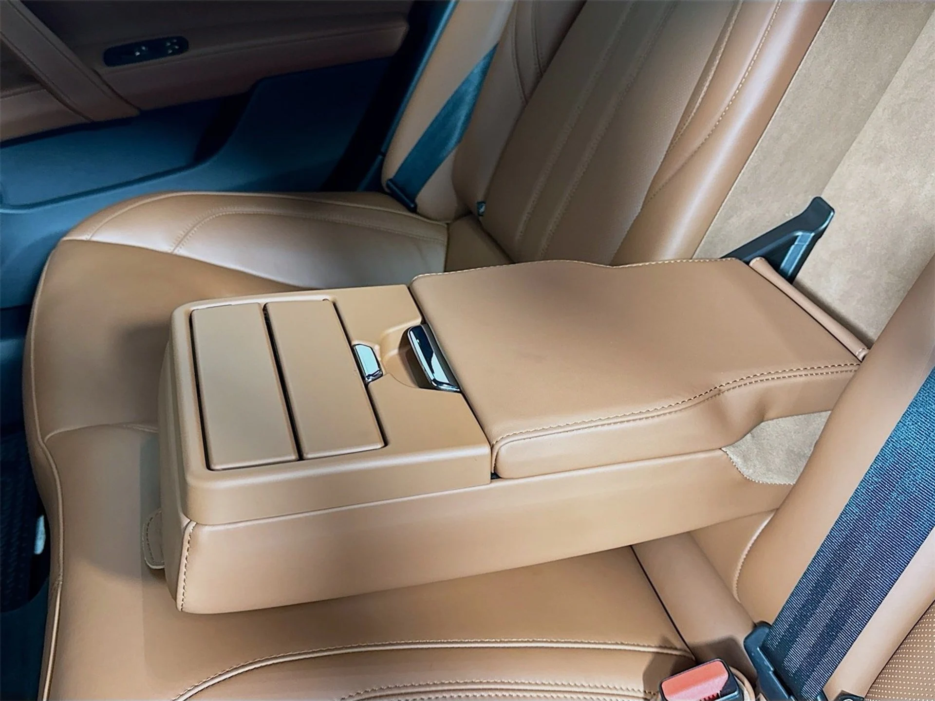 mph024_1707455316_b77f57d48517375382c8aa038324b120x_41bf318ab8