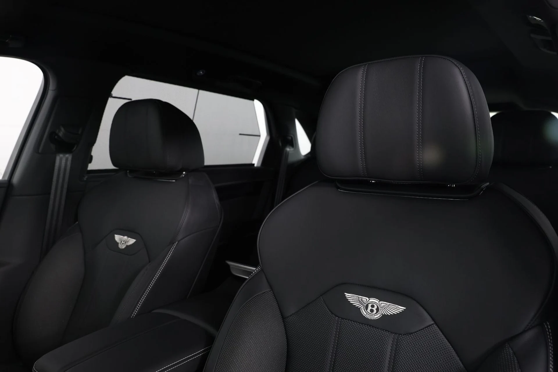 mph024_1709447472_bb70100b0bb1677a125e8463b5a0151e_b0244c53b5