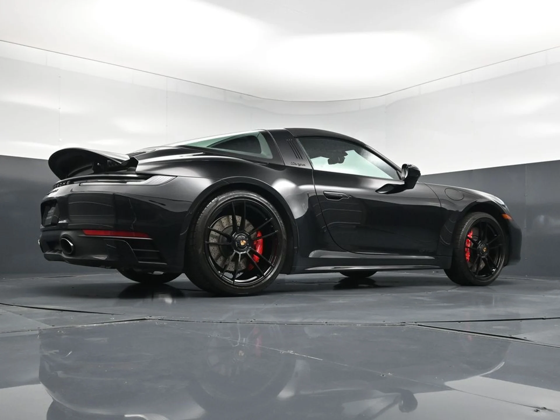 mph024_1710680062_fcf15e645a60eccc7d11b1c624860a56x_c2fb370248