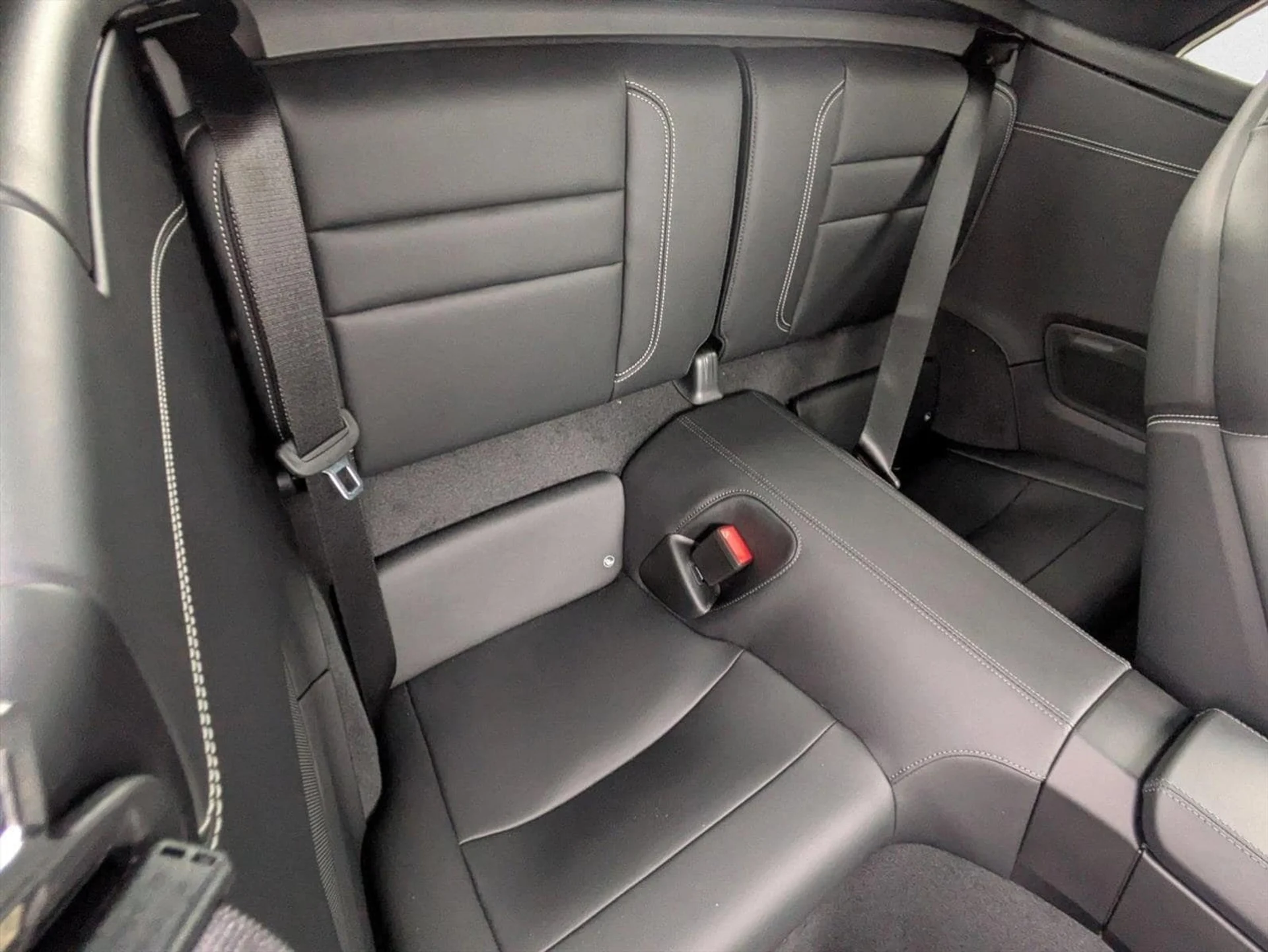 mph024_171185190_e5b53b566ad302760ffc108cd338114bx_70a31e7206