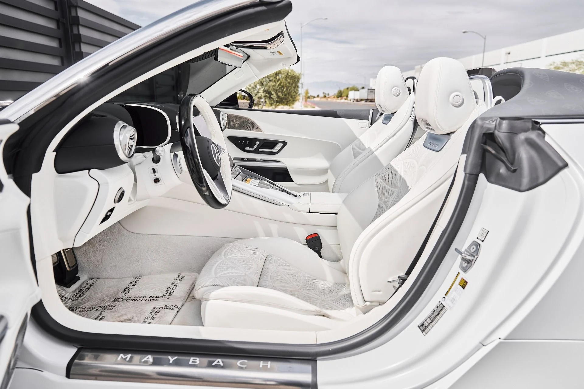 mph024_1729191421_Used_2026_Mercedes_Benz_SL_Class_Maybach_SL_680_1777159934_4e15299b20