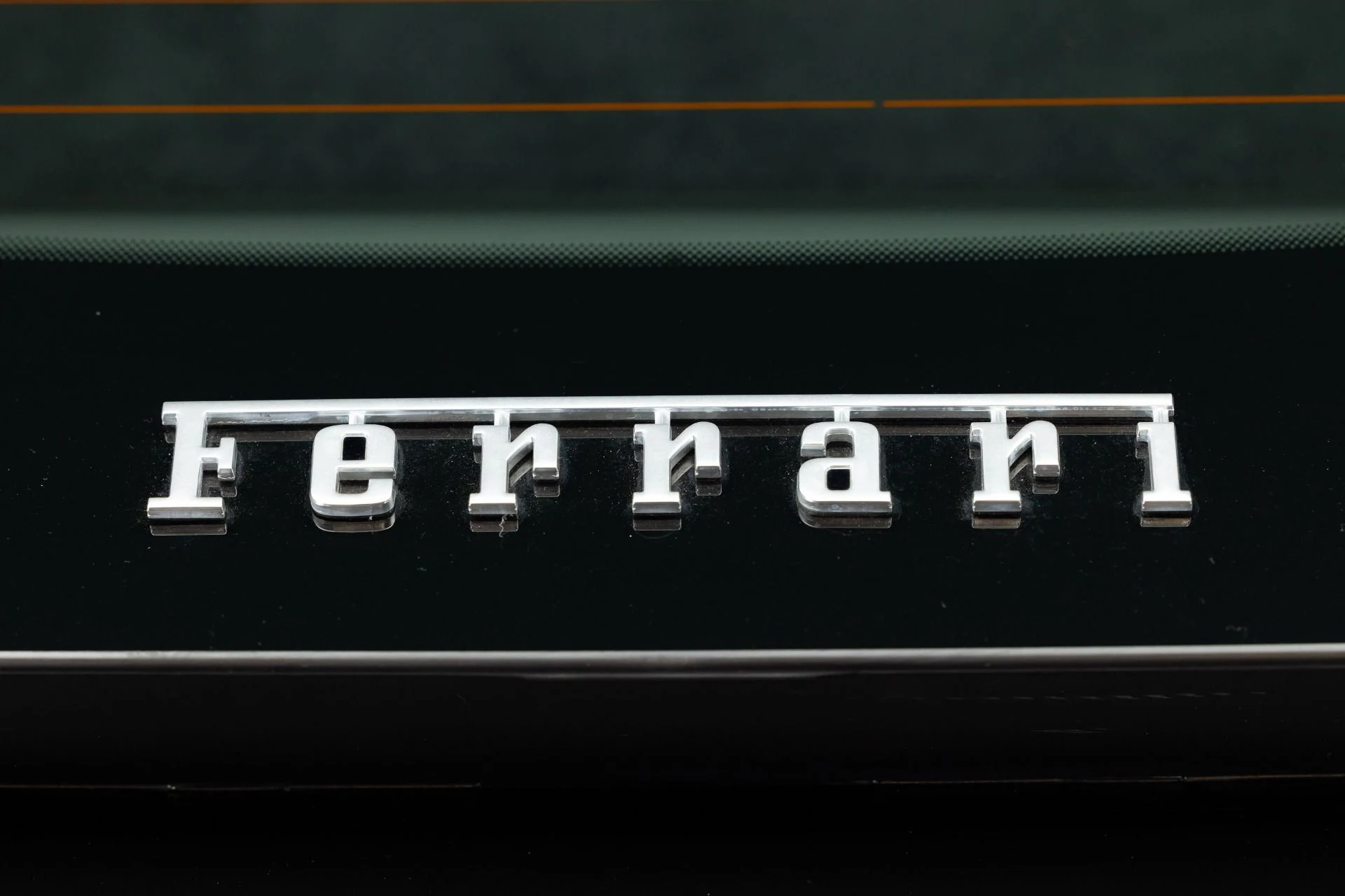 mph024_172958883_Used_2020_Ferrari_812_Superfast_1779459079_3e94e3b22e