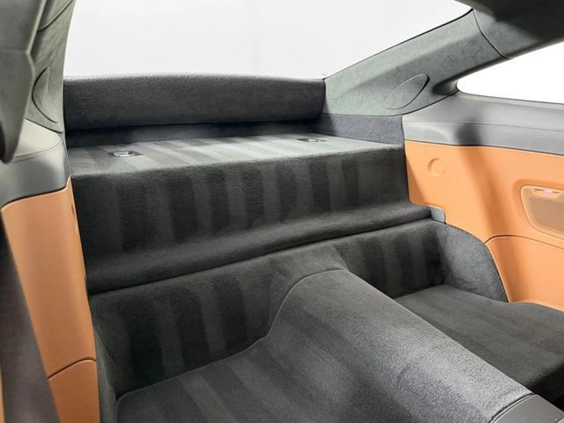 mph024_1733710244_Pp_UM_Kx_Ta_BI_Wdvf_WL_Xk_Mw1_XRV_Cng_82407ae8f7