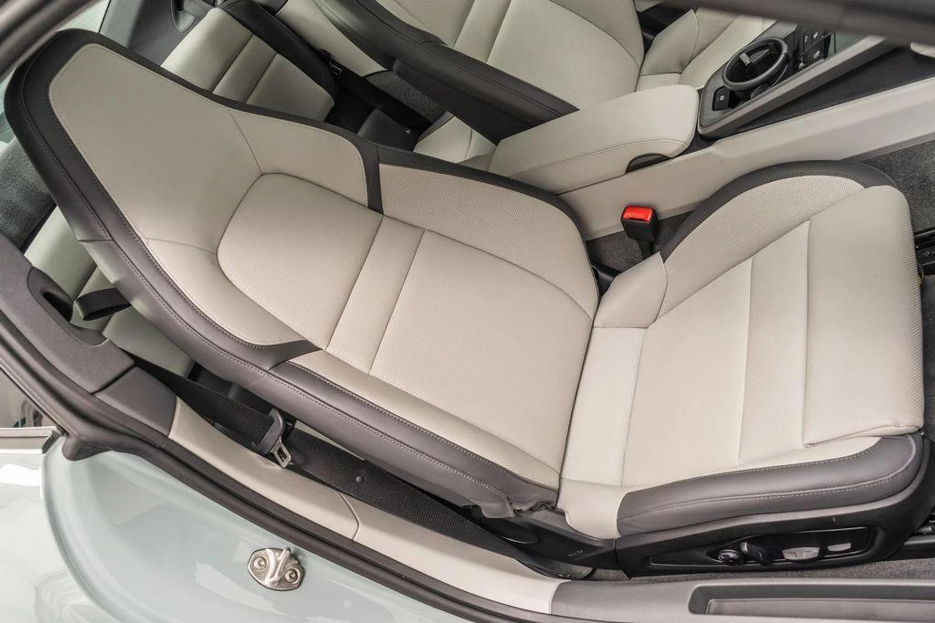 mph024_1759460936_rv_KA_3k5k_M_Gou_C9o_N3a_DT_Iz_CZ_Tik_24b302d7e0