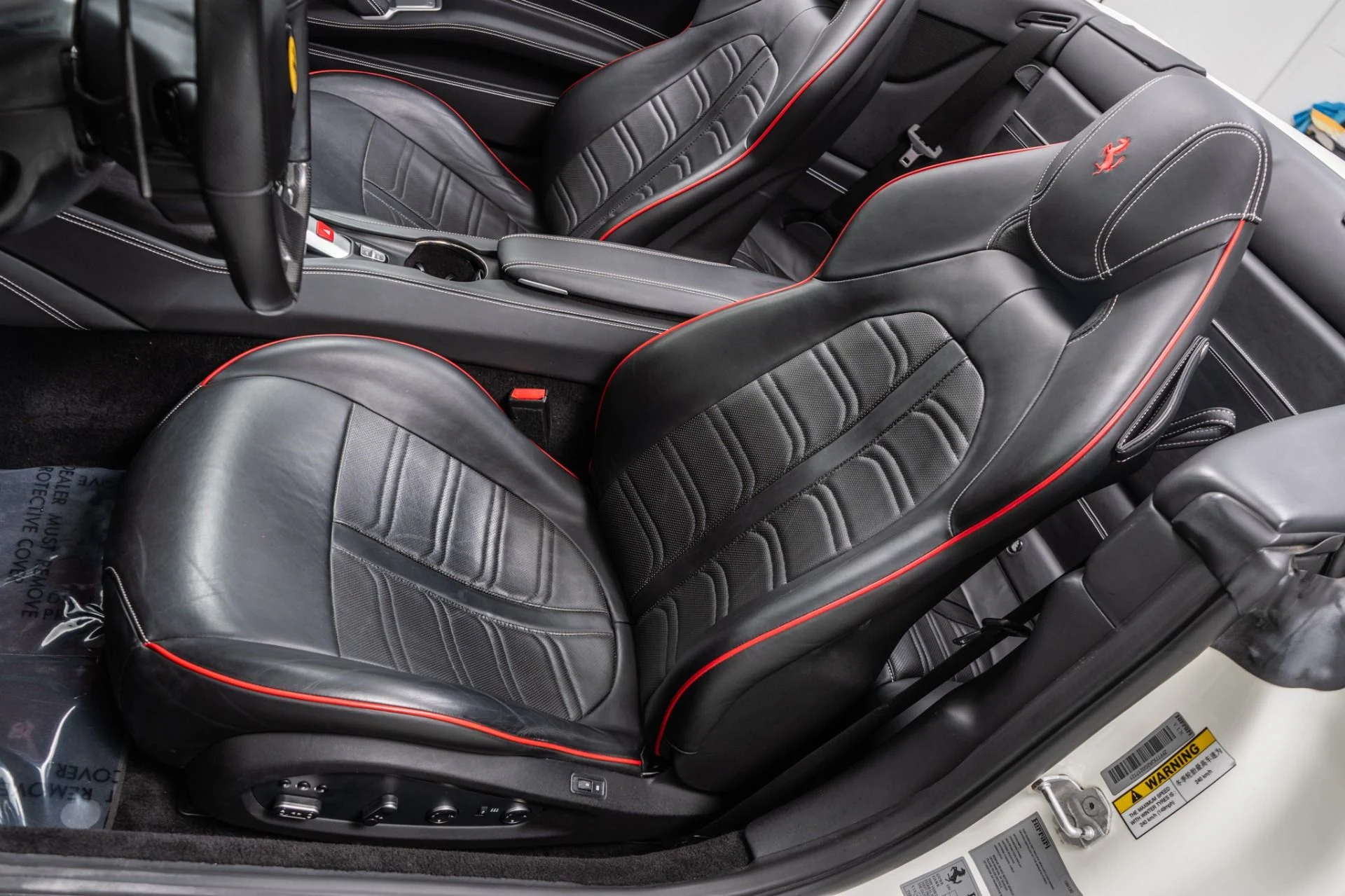 mph024_1764205795_Used_2016_Ferrari_California_T_257_K_MSRP_Ventilated_Seats_Carbon_Fiber_Driving_Zone_1790094264_a543031719