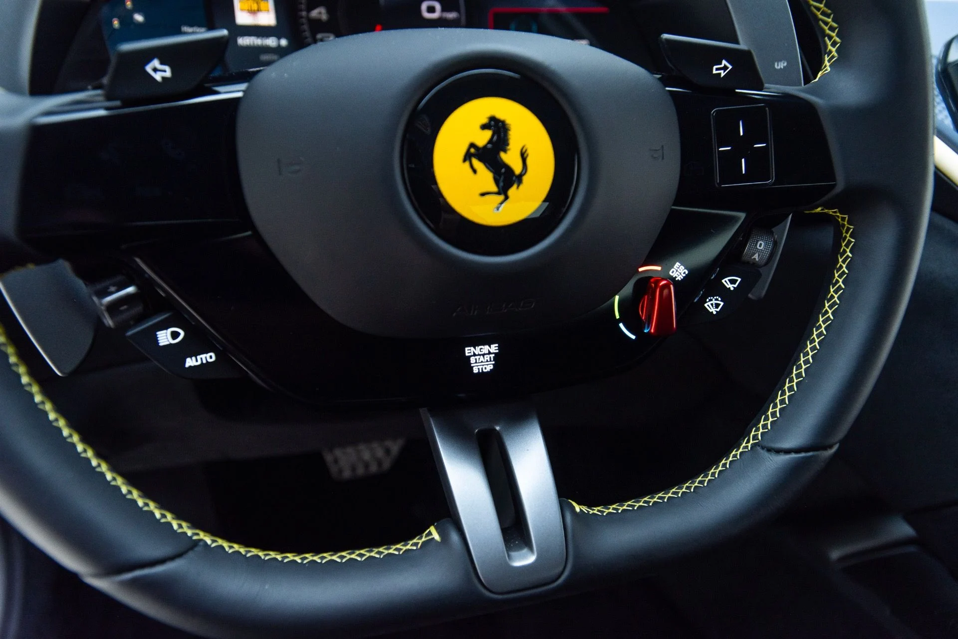 mph024_1764671037_Used_2023_Ferrari_Roma_1786147618_206ee726dd