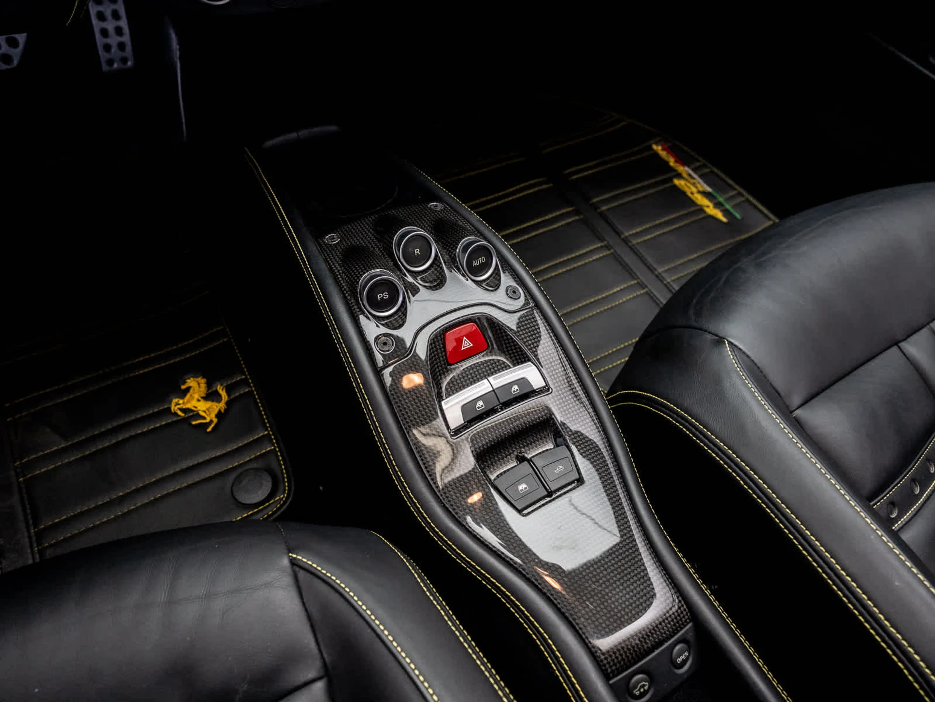 mph024_1764902795_e7fc07278021d77c9e5f235d54b9e73dx_56bcb330d5