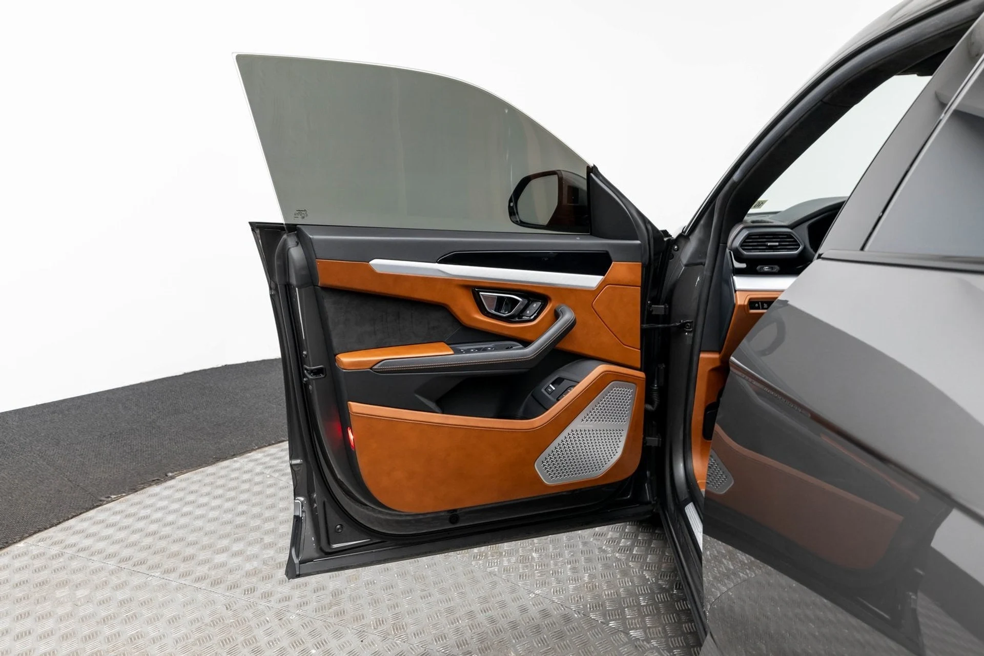 mph024_1765399709_25_a2355aa28d